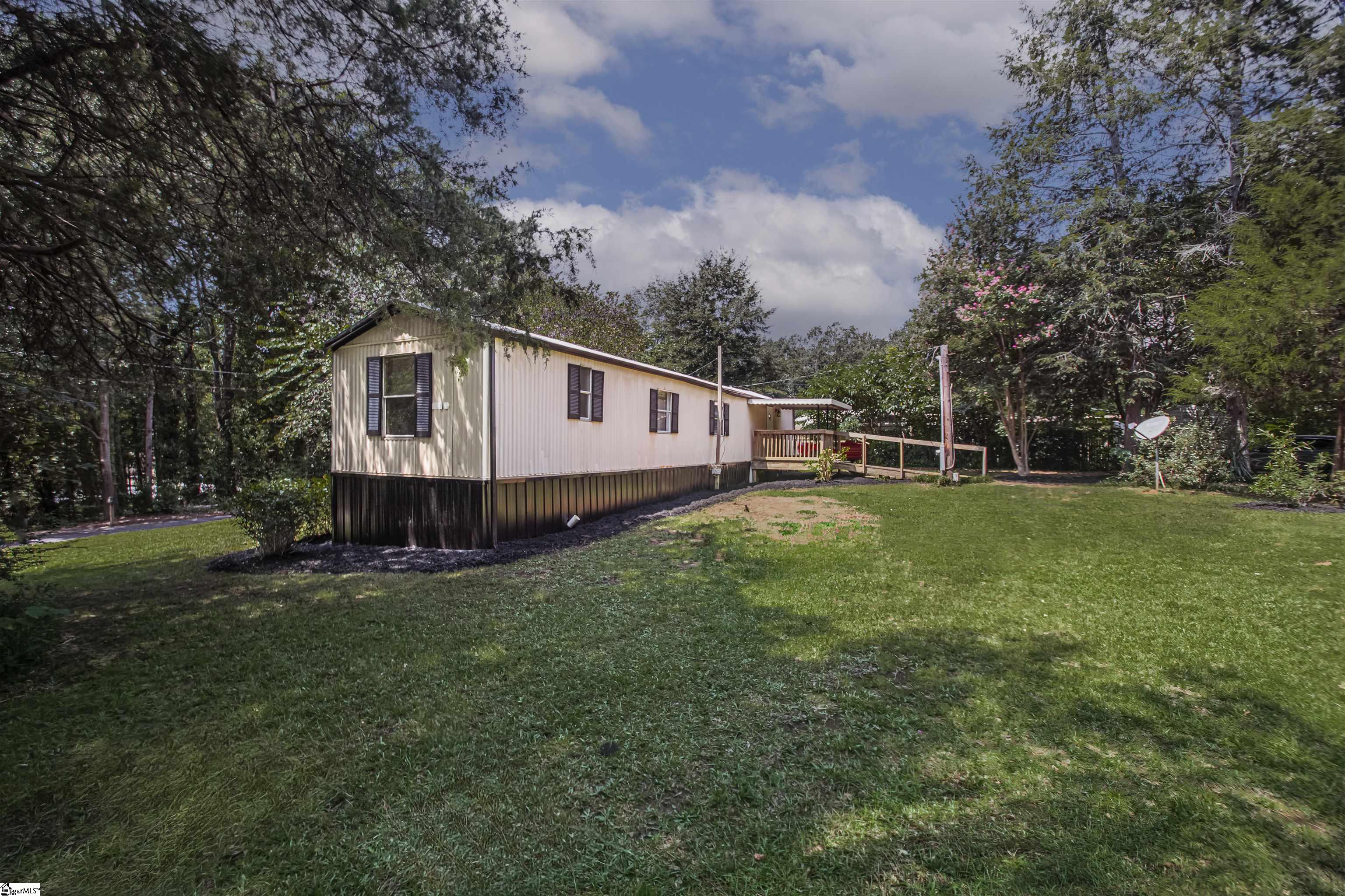 410 Cedar Circle Property Photo 7