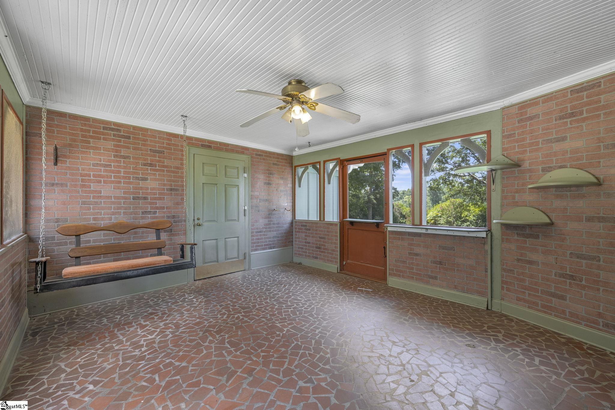 111 Mountain View Drive Property Photo 35