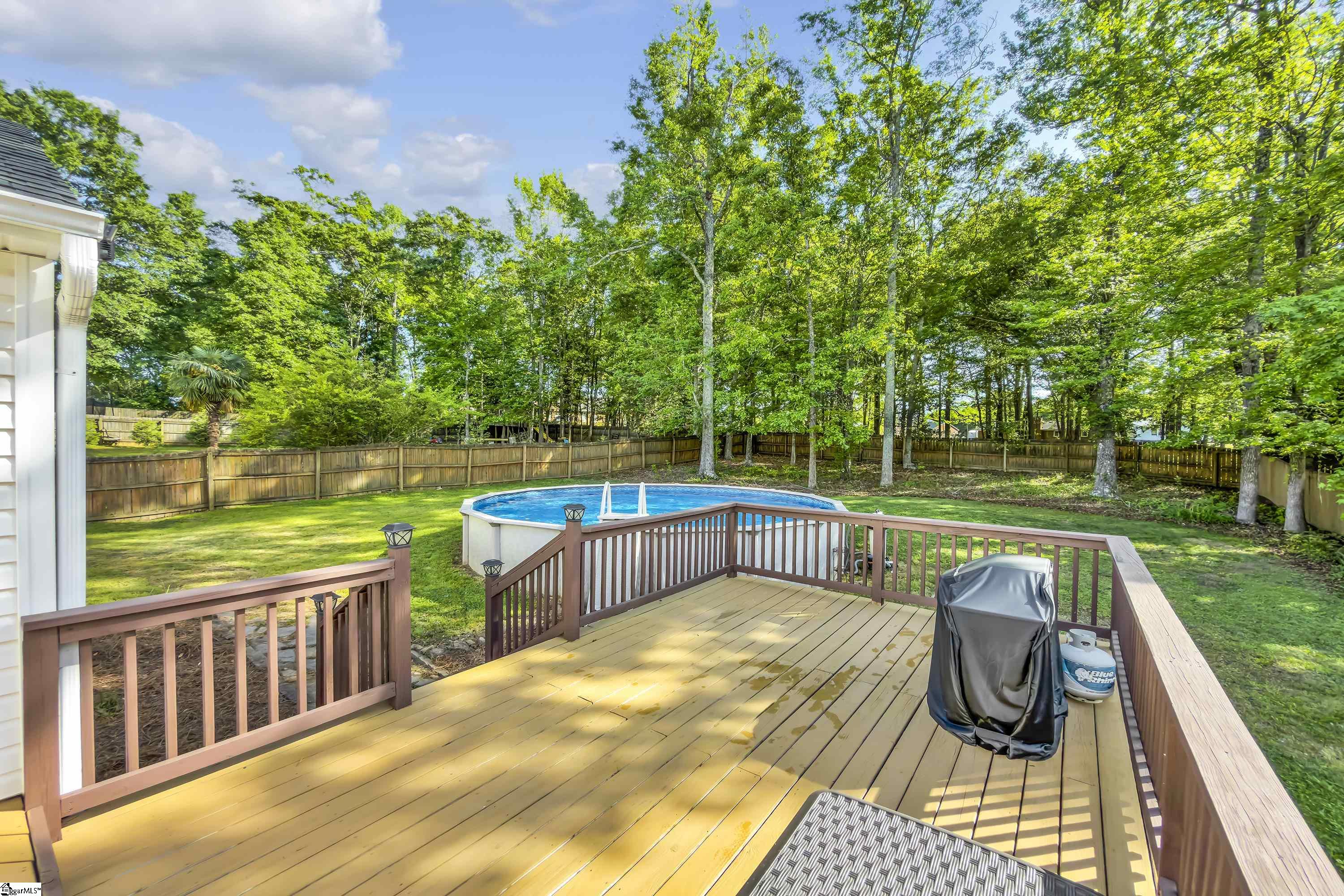 415 Scarlet Oak Drive Property Photo 14