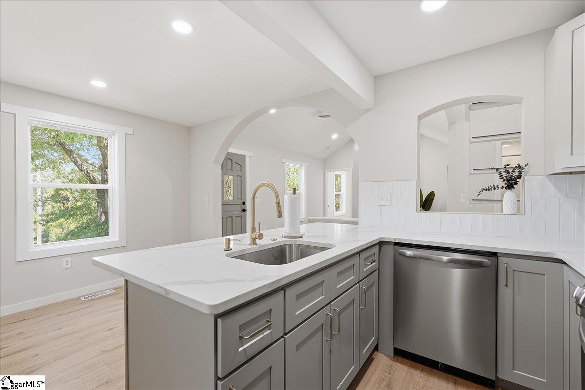 125 Haviland Avenue Property Photo 12