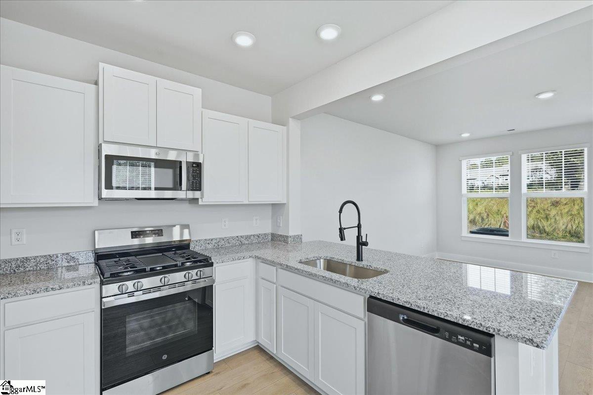 247 Islay Way Property Photo 9