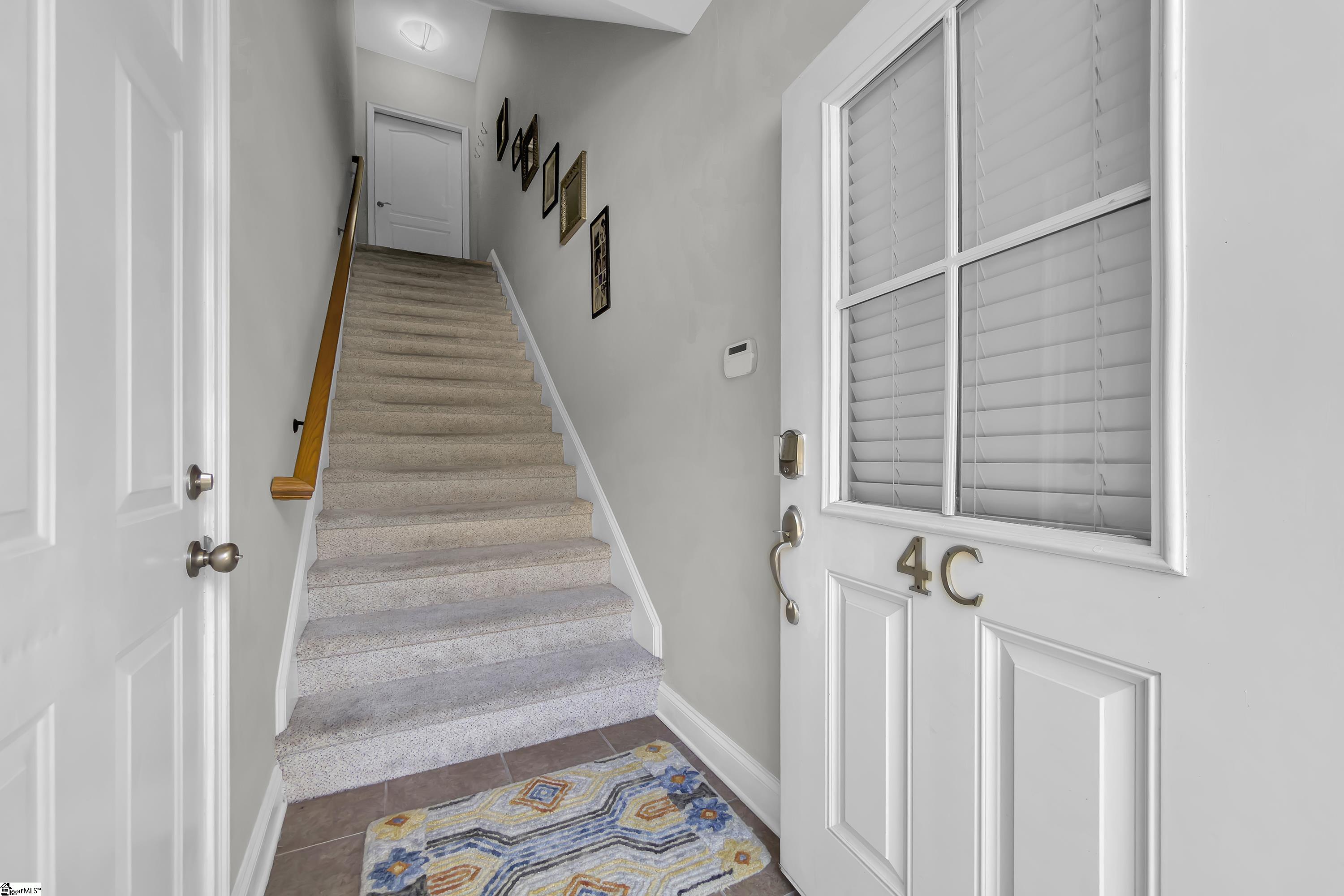 4 Edge Court Property Photo 3