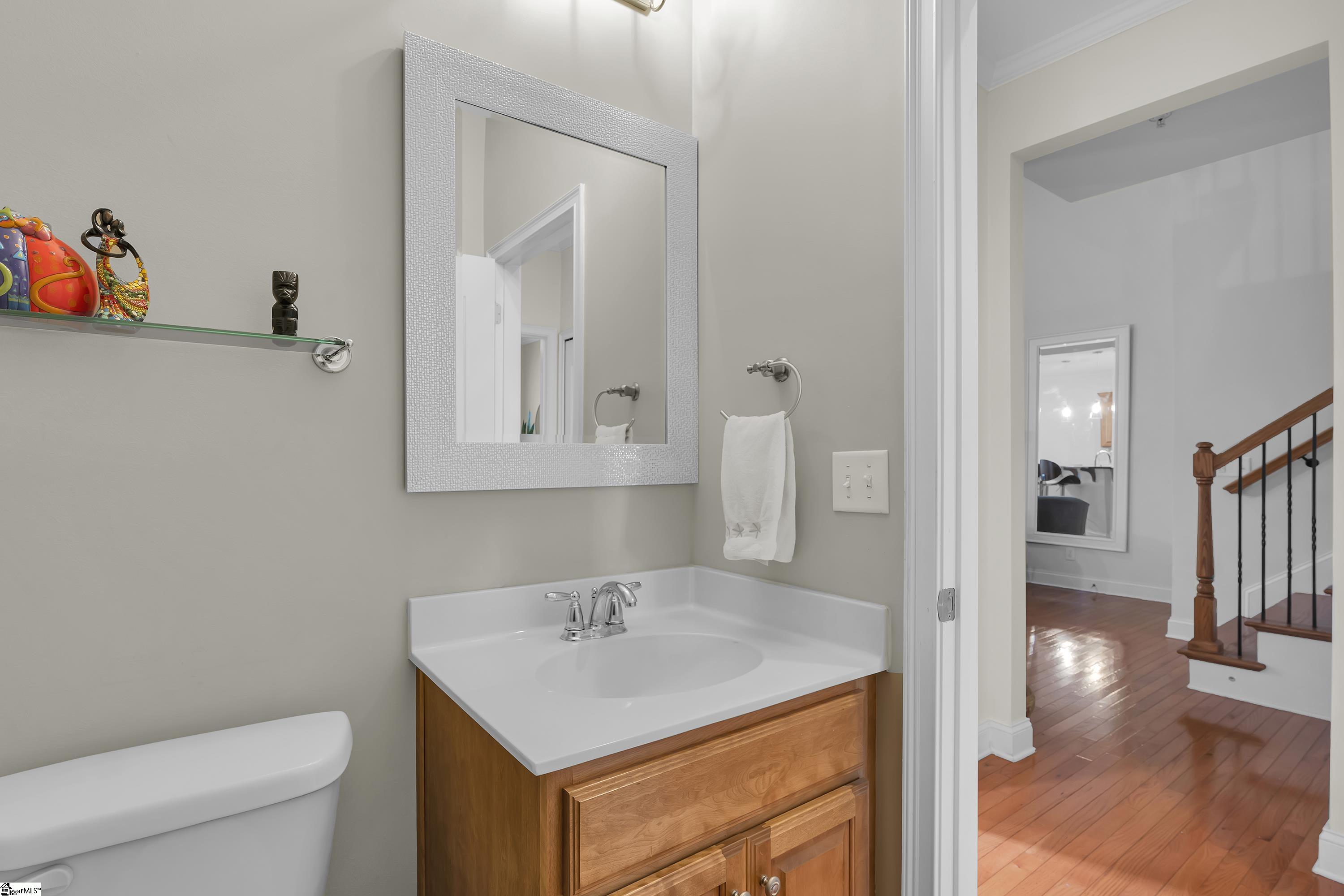 4 Edge Court Property Photo 13