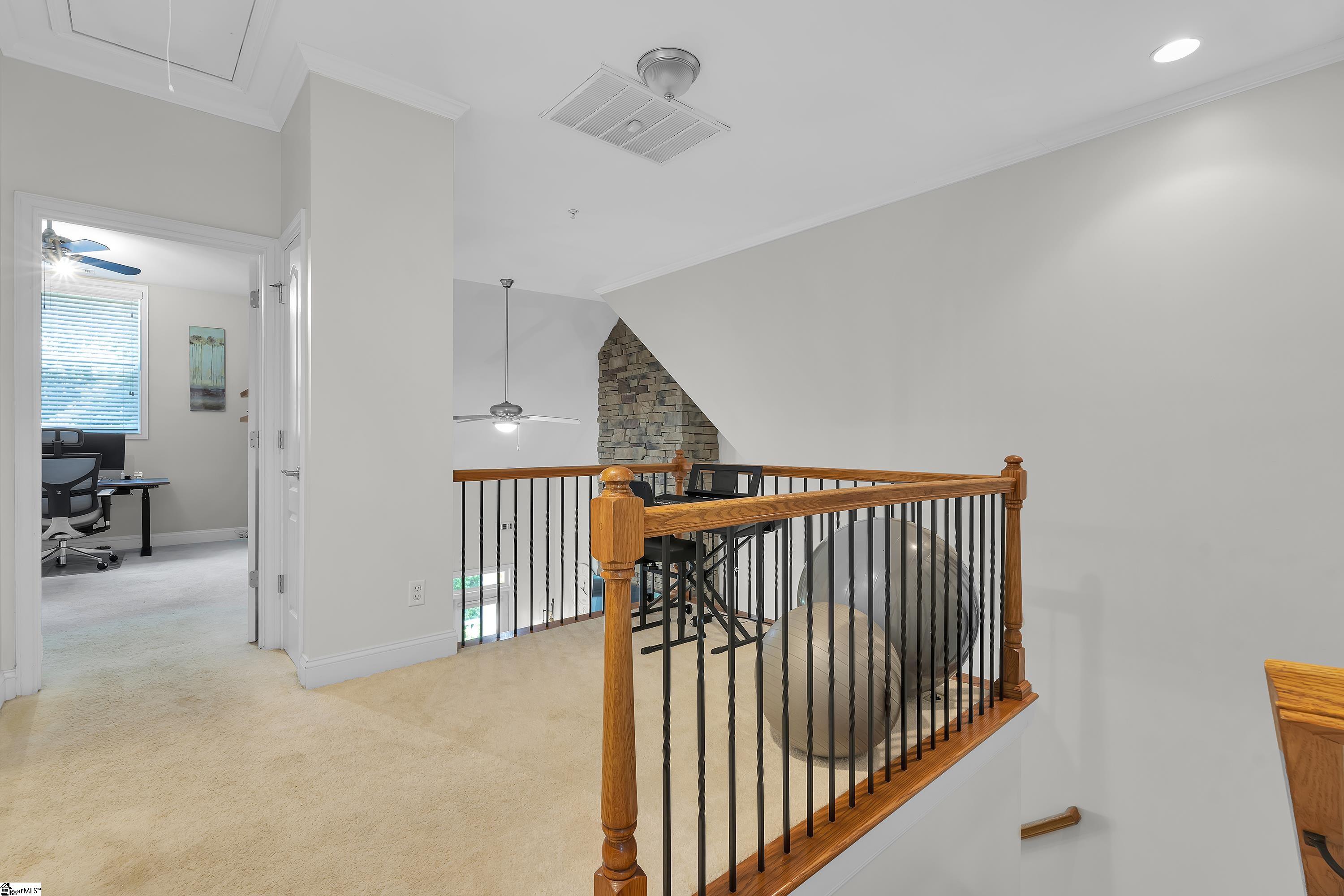4 Edge Court Property Photo 15