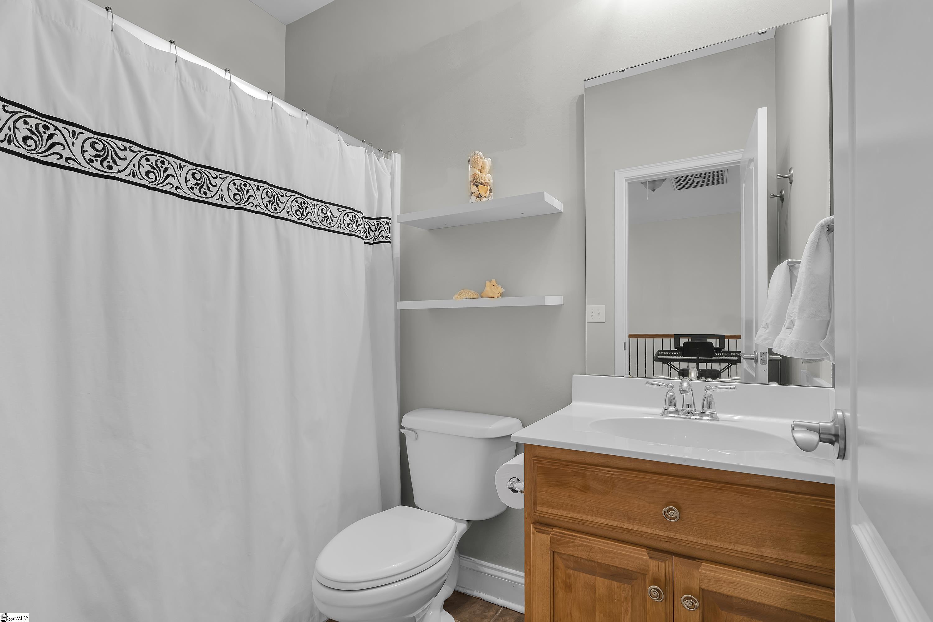 4 Edge Court Property Photo 21