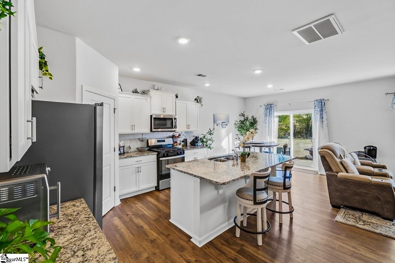 80 Oak Edge Lane Property Photo 10