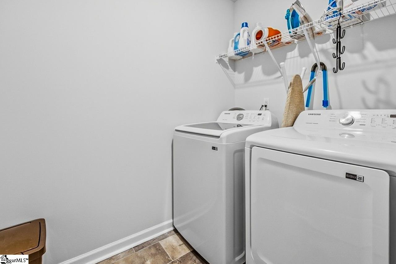 80 Oak Edge Lane Property Photo 33