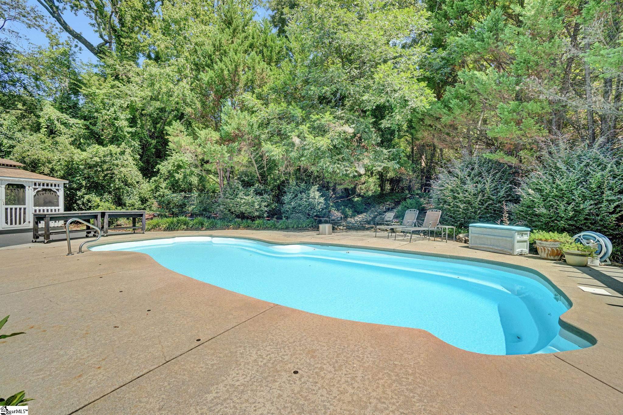 103 Sedgefield Drive Property Photo 43