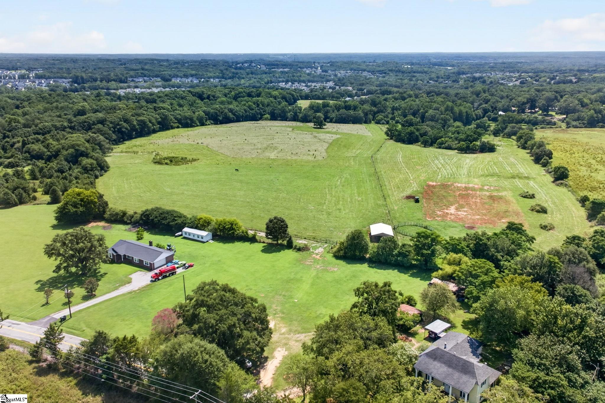 40 Log Shoals Road Property Photo 2