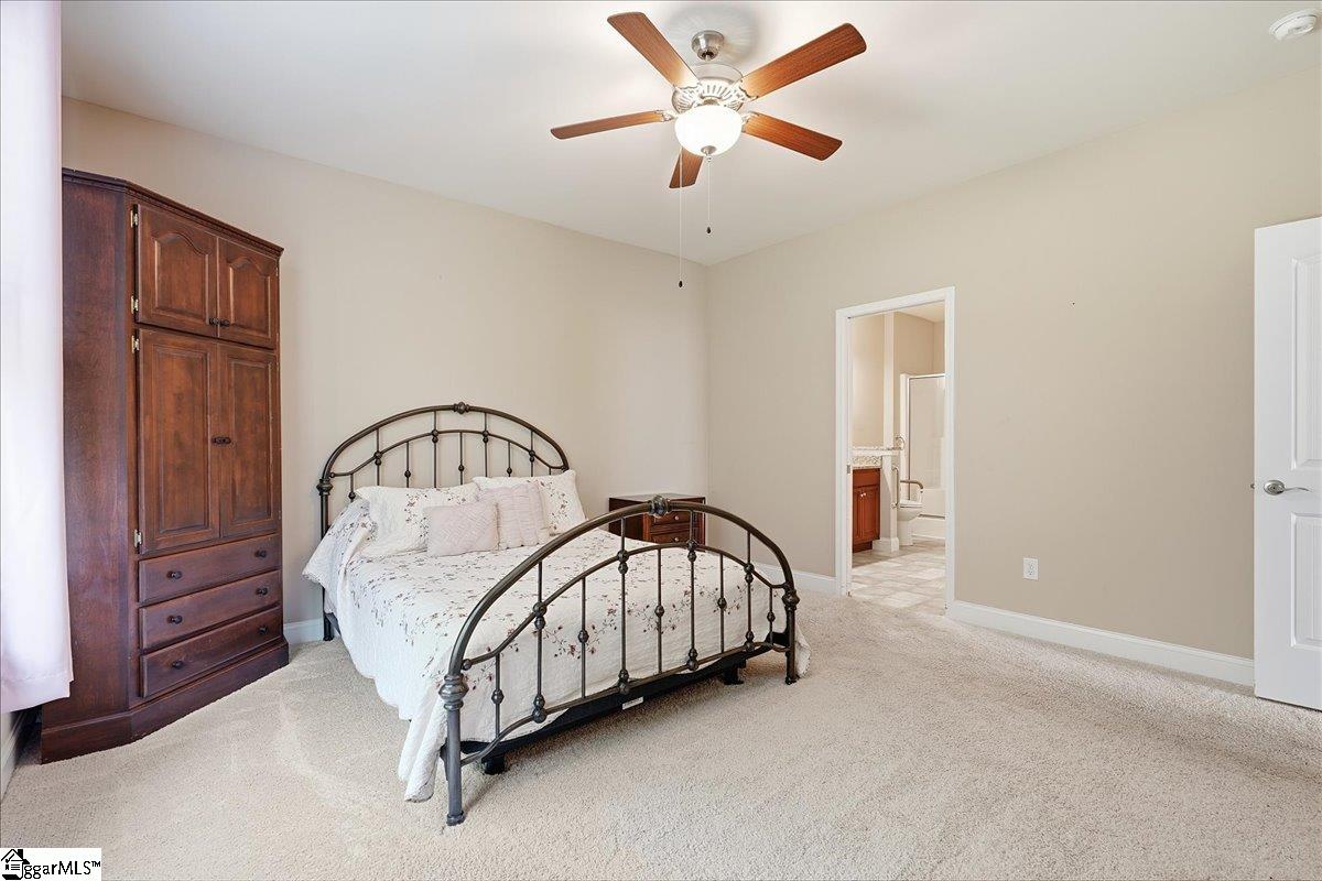 468 Brenda Way Property Photo 18