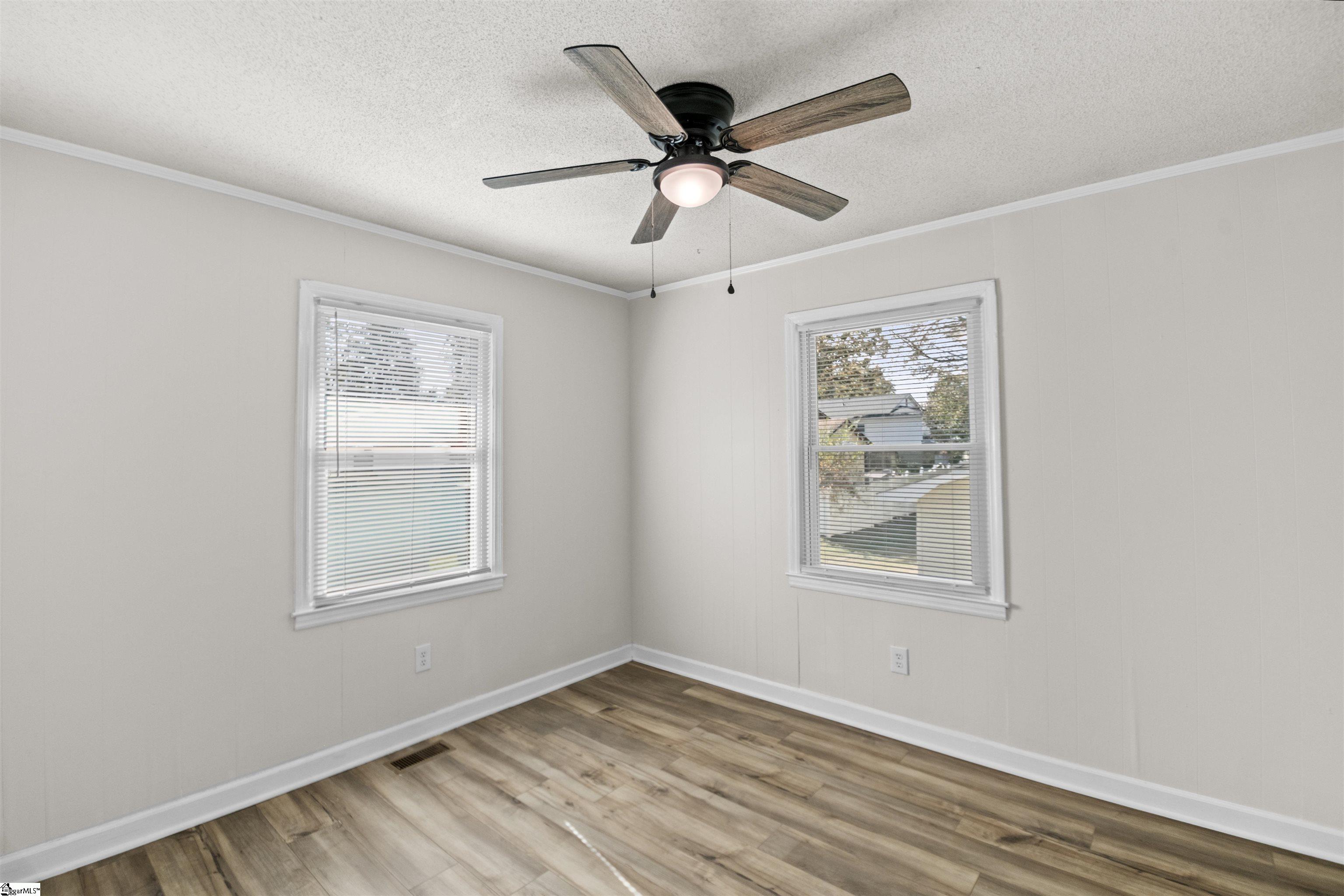 107a Autumn Lane Property Photo 4