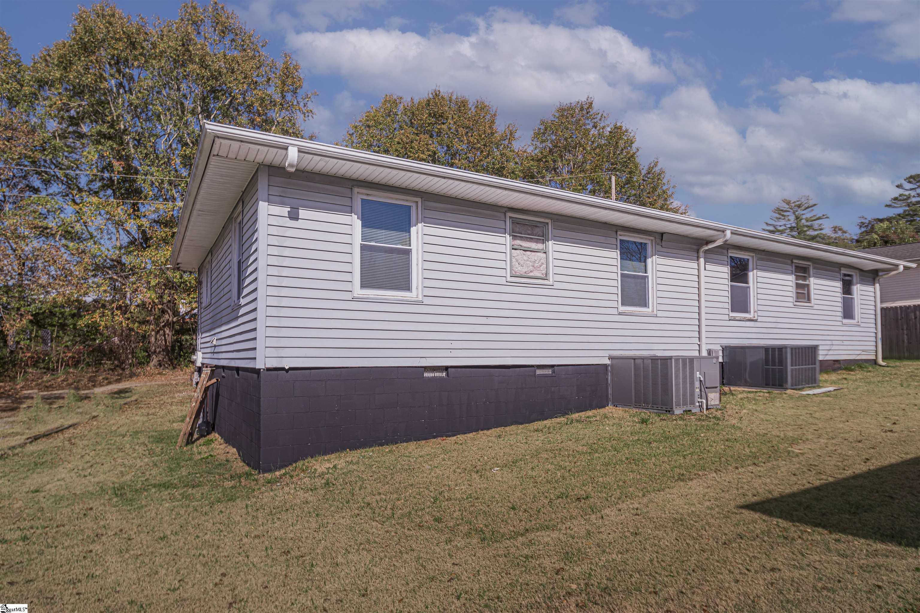 107a Autumn Lane Property Photo 5