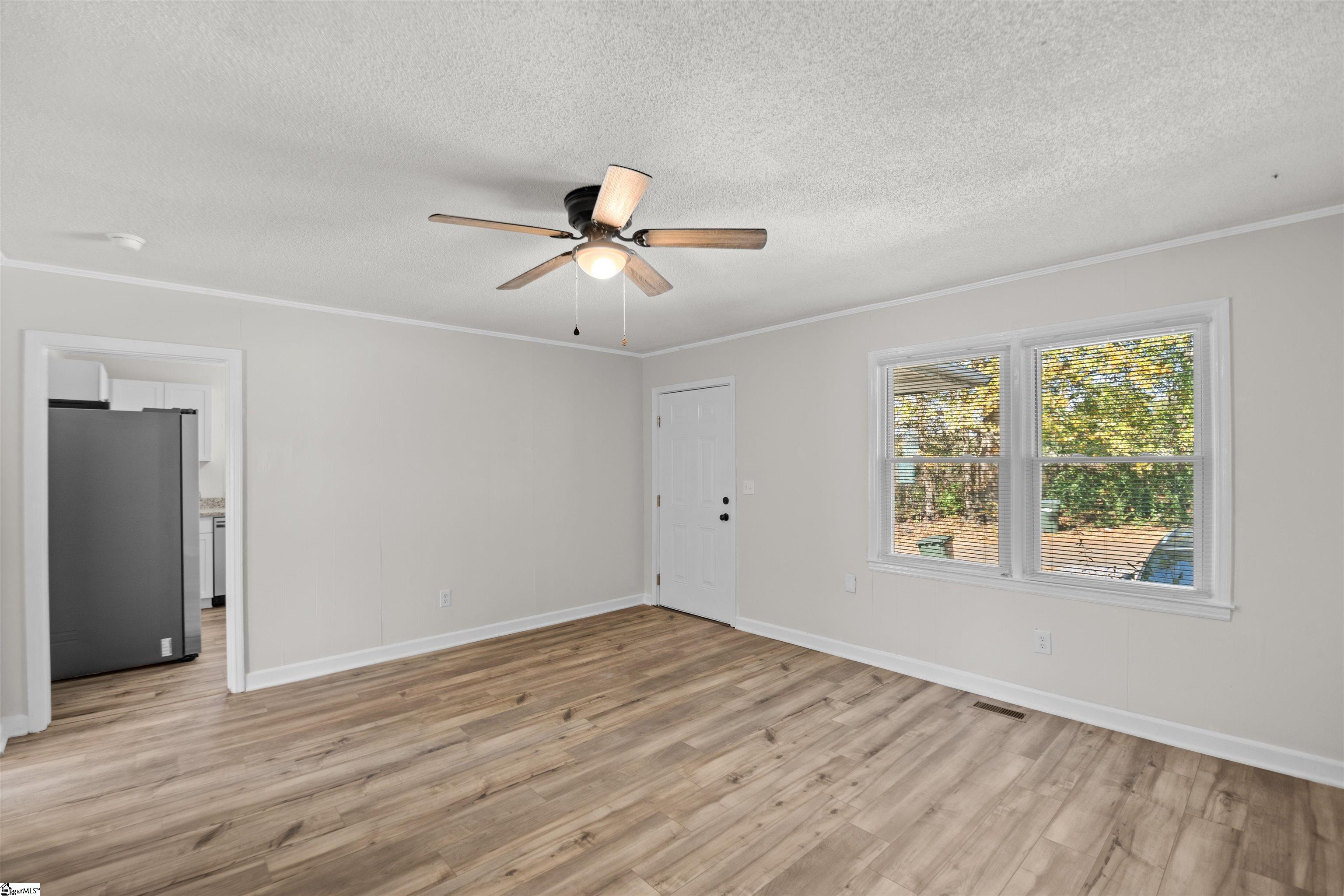 107a Autumn Lane Property Photo 9