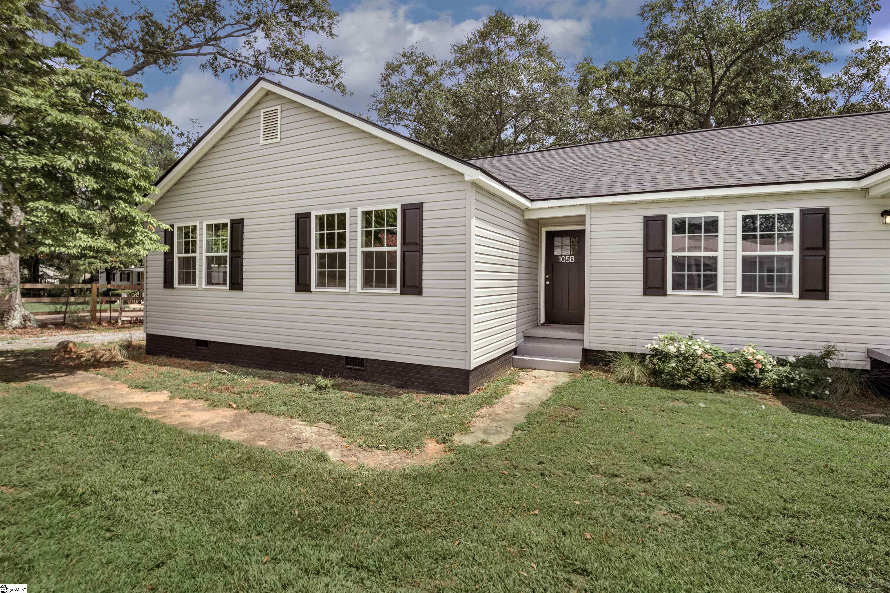 105 Pelzer Highway Property Photo 1