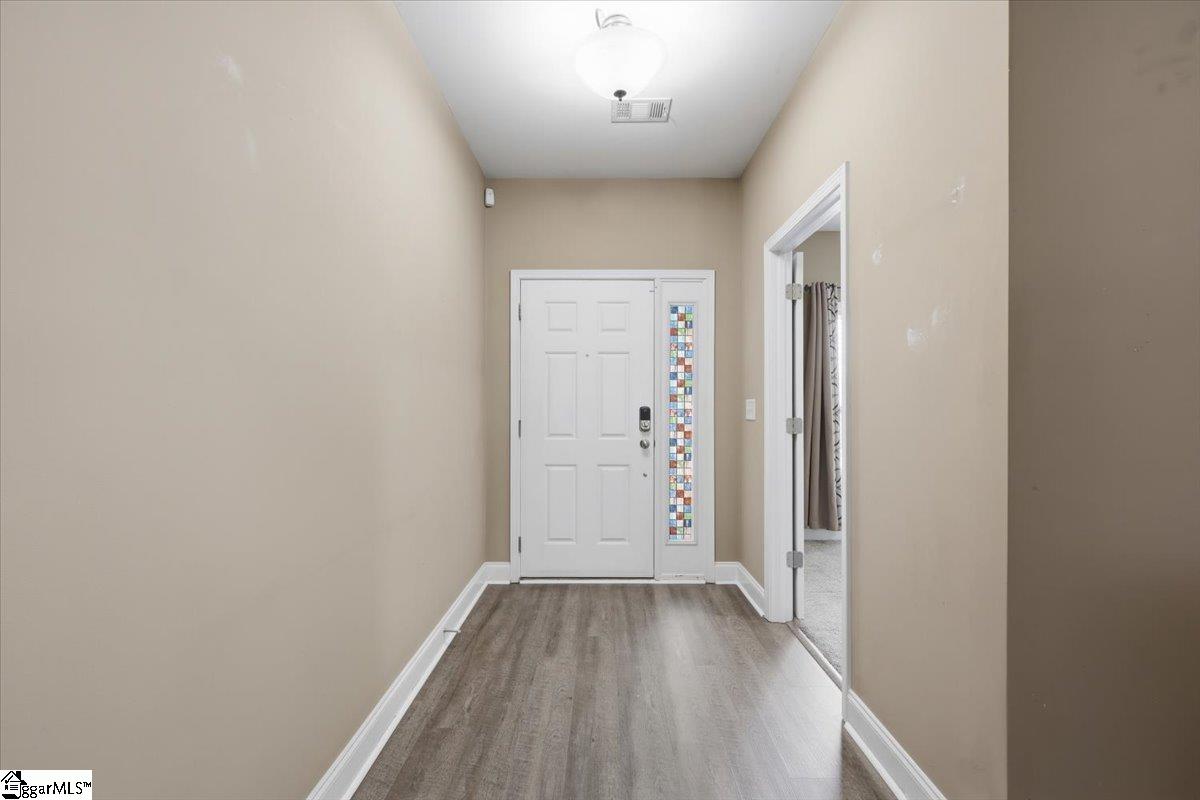 1035 Edenbrooke Circle Property Photo 6