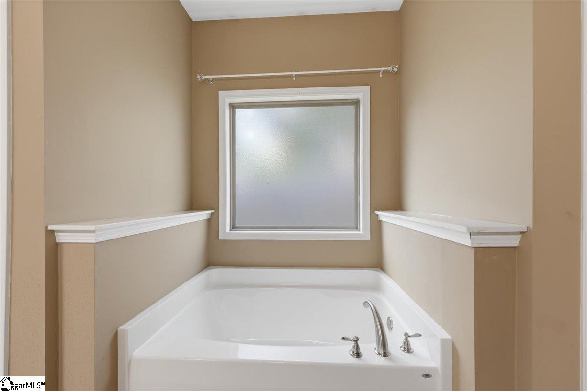 1035 Edenbrooke Circle Property Photo 27