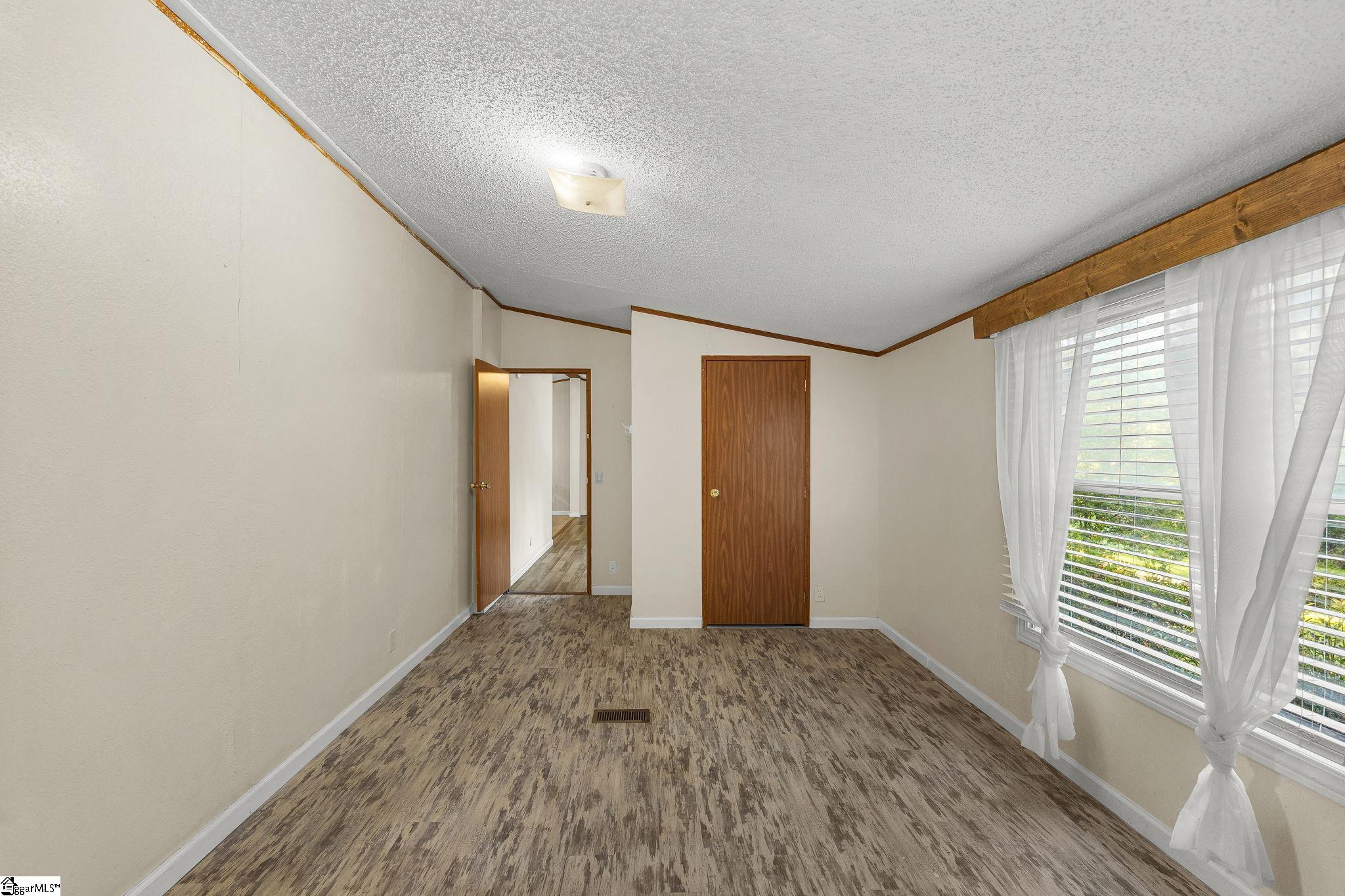 112 Possum Holler Drive Property Photo 13