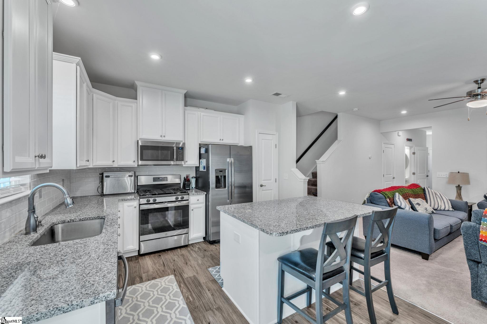 4 Willomere Way Property Photo 9