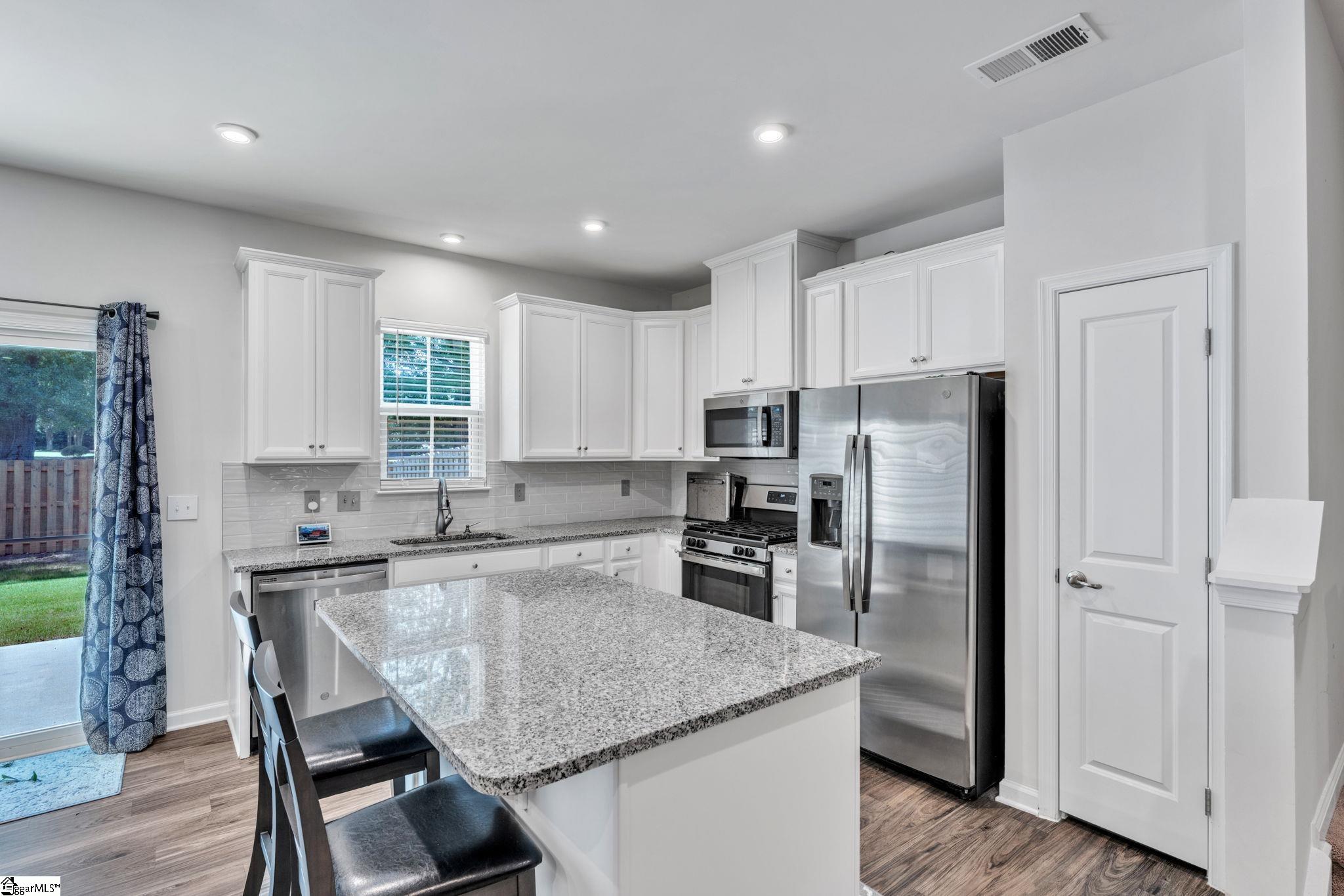 4 Willomere Way Property Photo 10