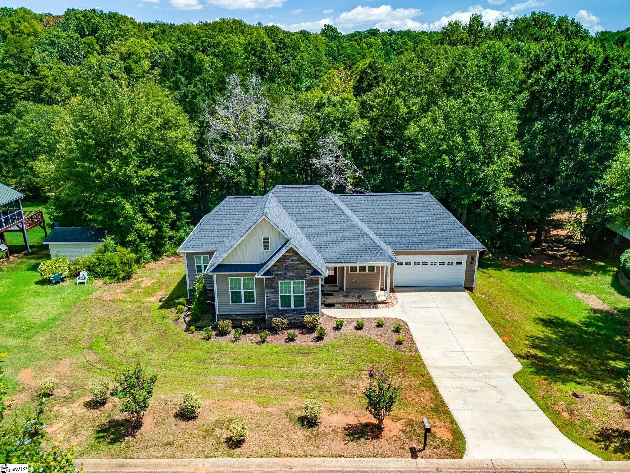 110 Equestrian Trail Property Photo 19