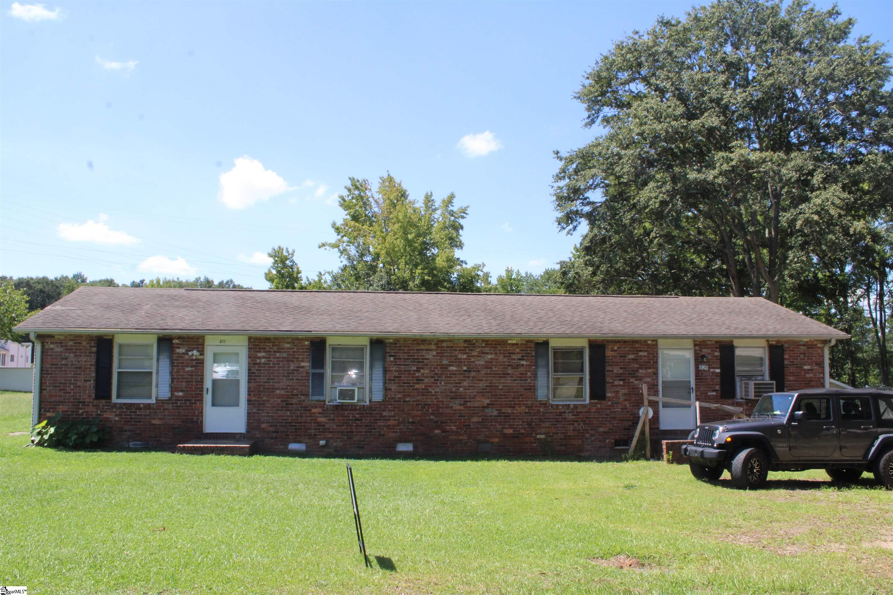 621 Freddie Drive Property Photo 2