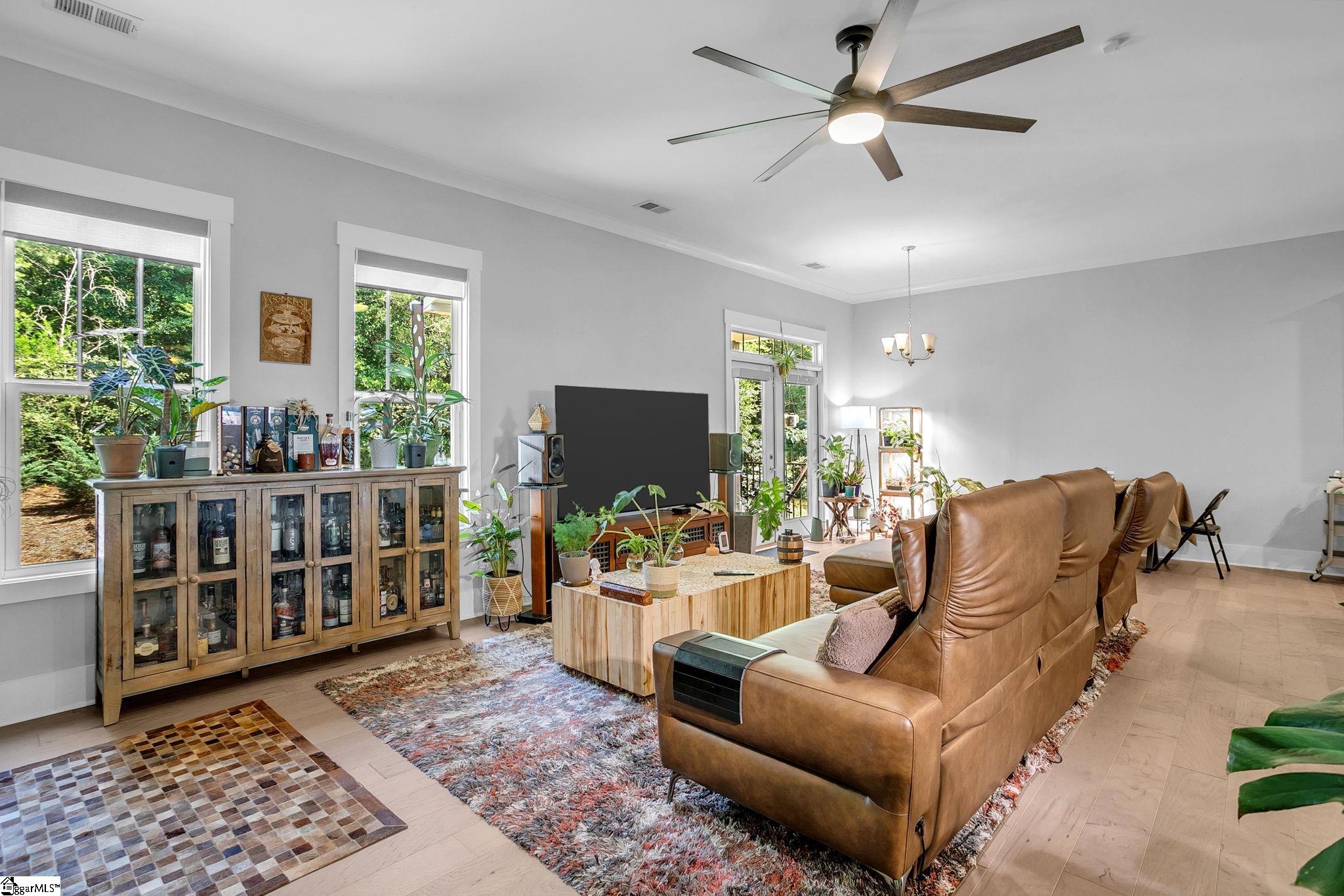 610 Winding Slope Drive Property Photo 15