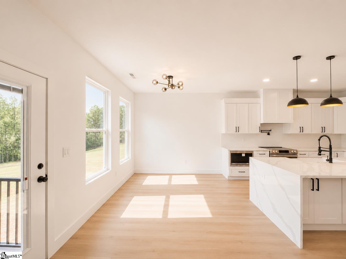 500 Skyline Drive Property Photo 17