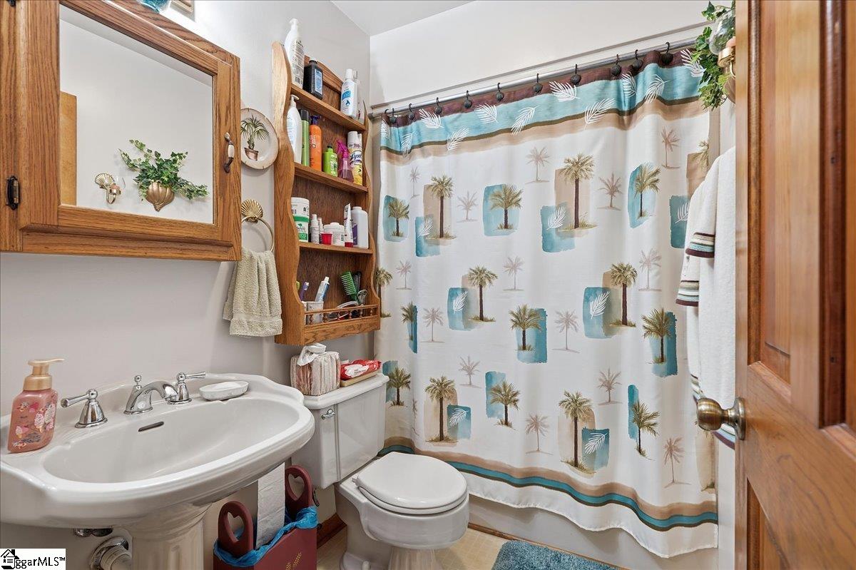205 Vera Holliday Road Property Photo 16