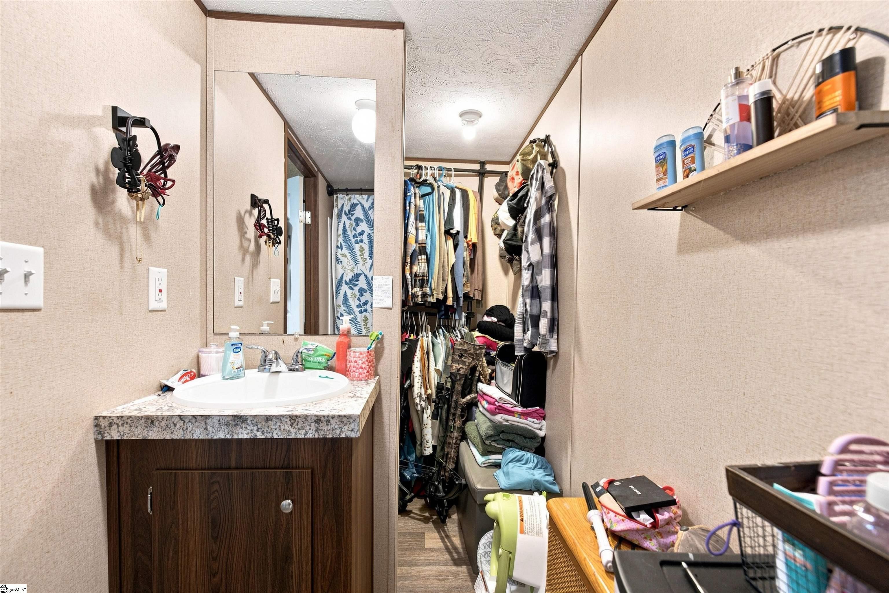 205 Simpson Road Property Photo 15