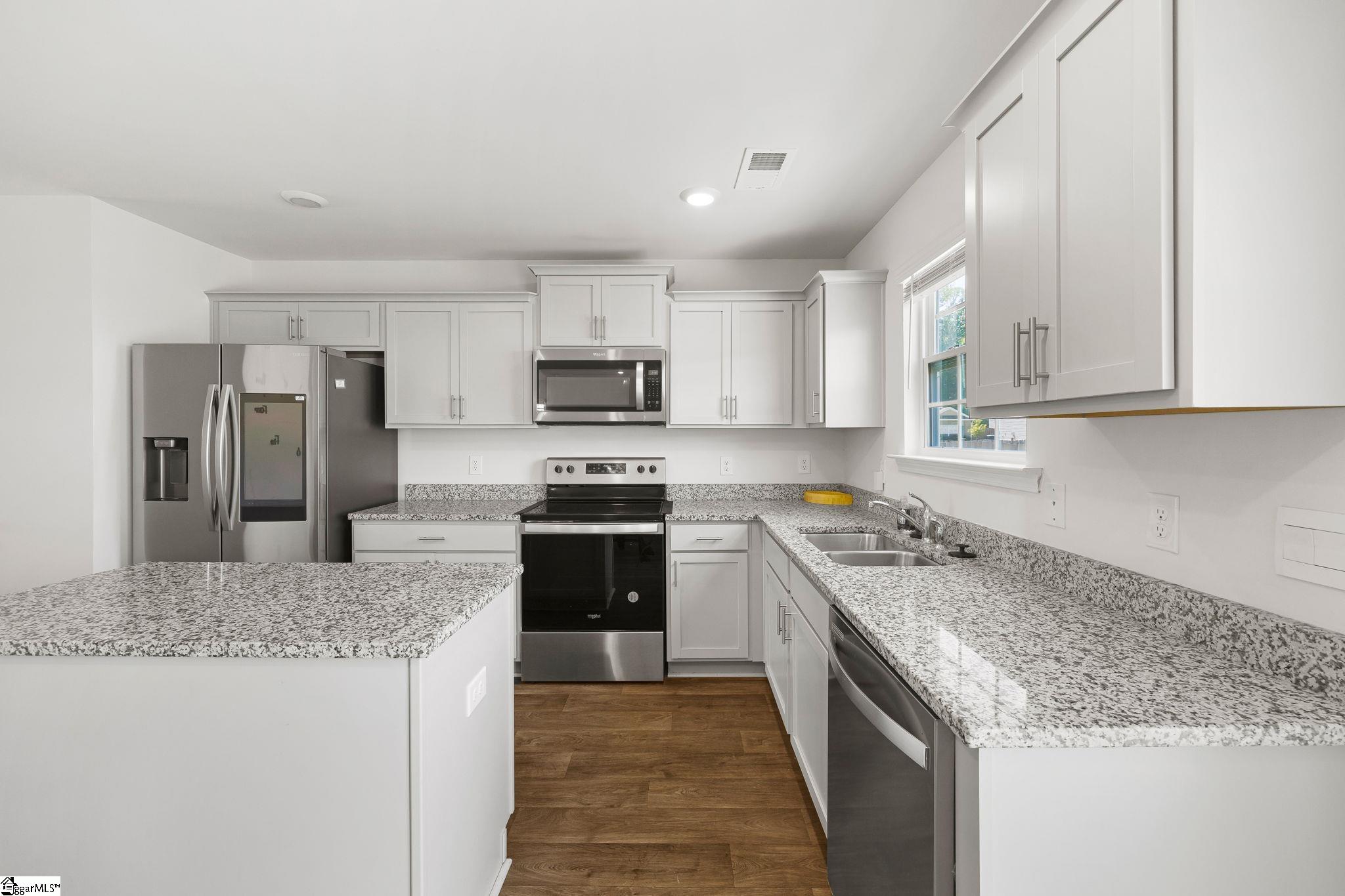 2109 Connor Way Property Photo 14