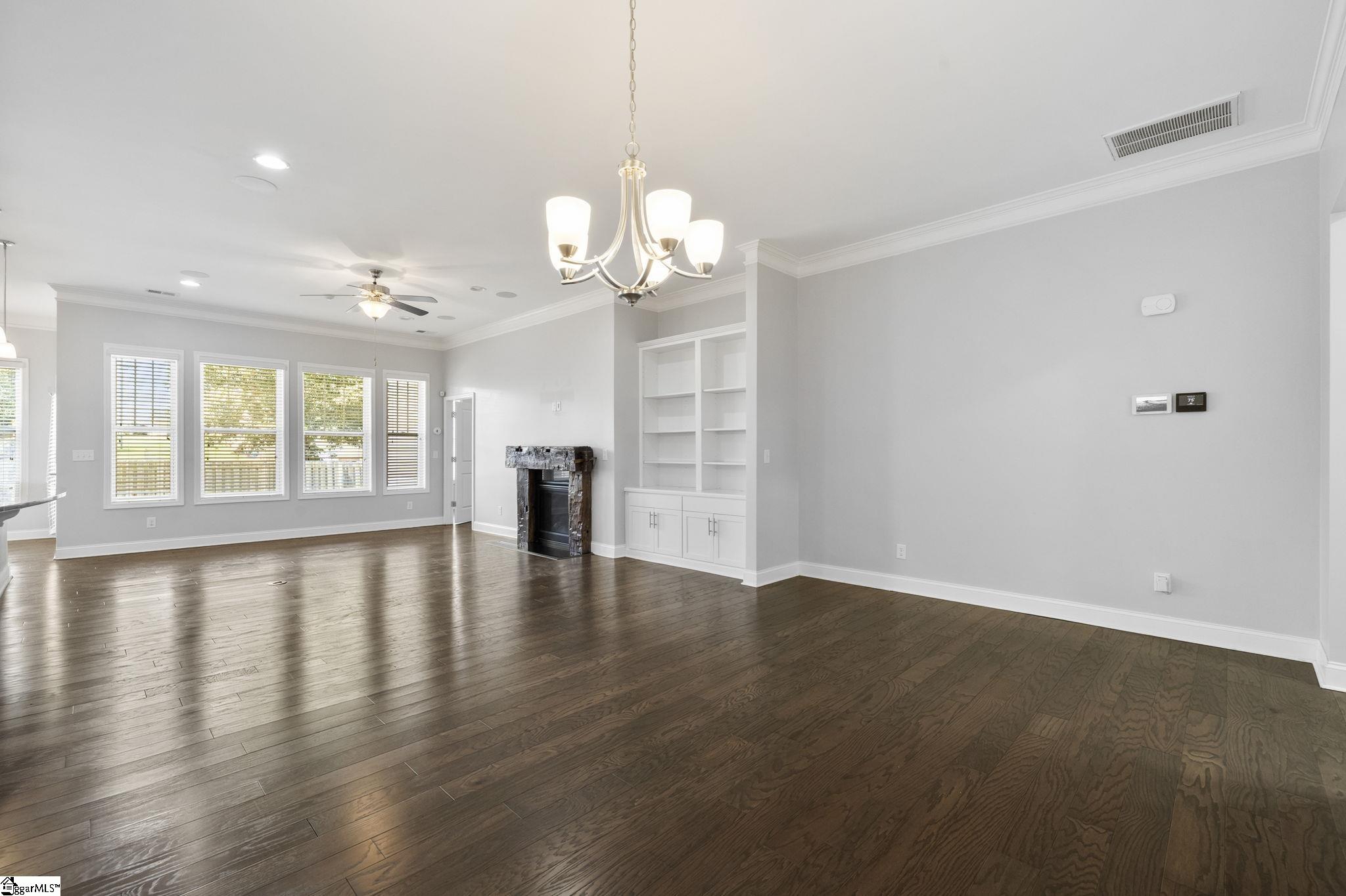 680 Ridgeville Crossing Drive Property Photo 12