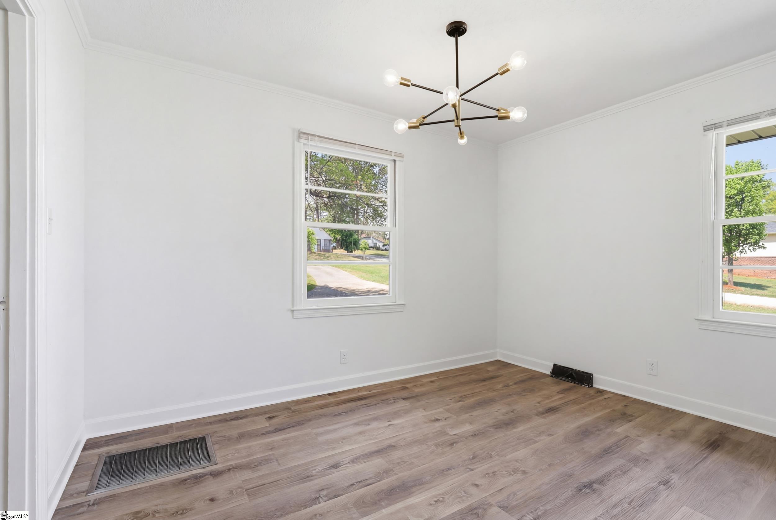 49 Foxhall Road Property Photo 8