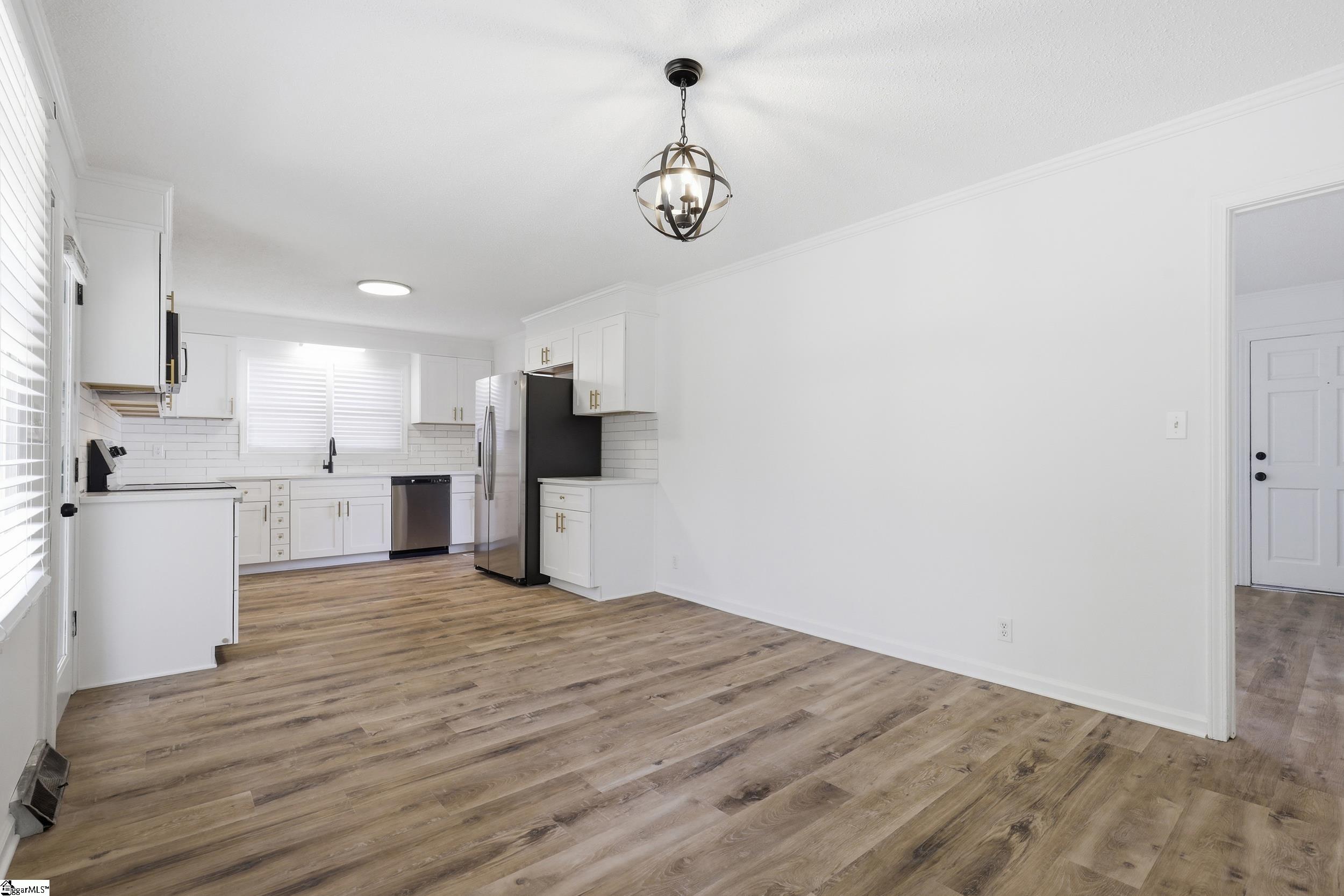 49 Foxhall Road Property Photo 9