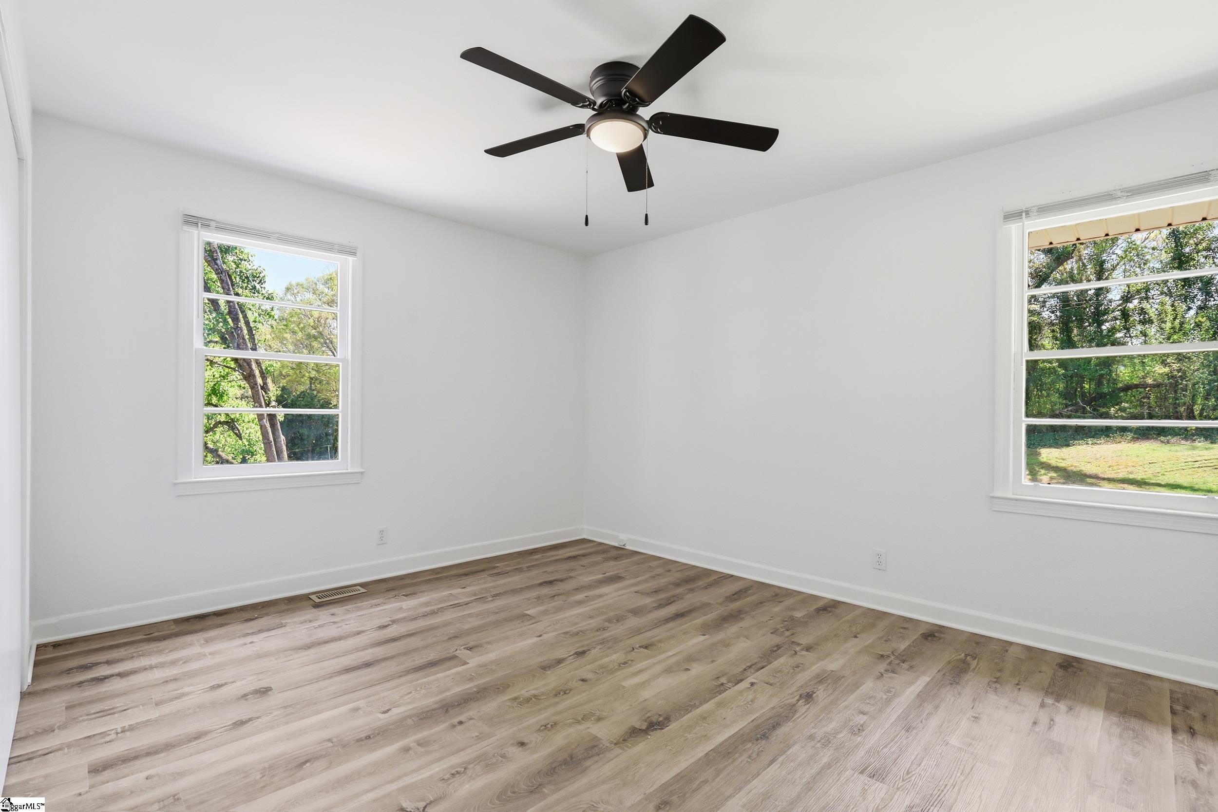 49 Foxhall Road Property Photo 12