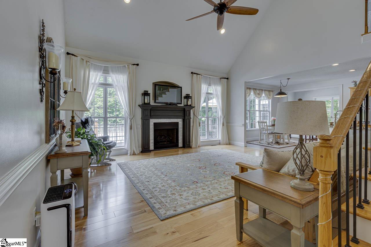 460 Dill Road Property Photo 10