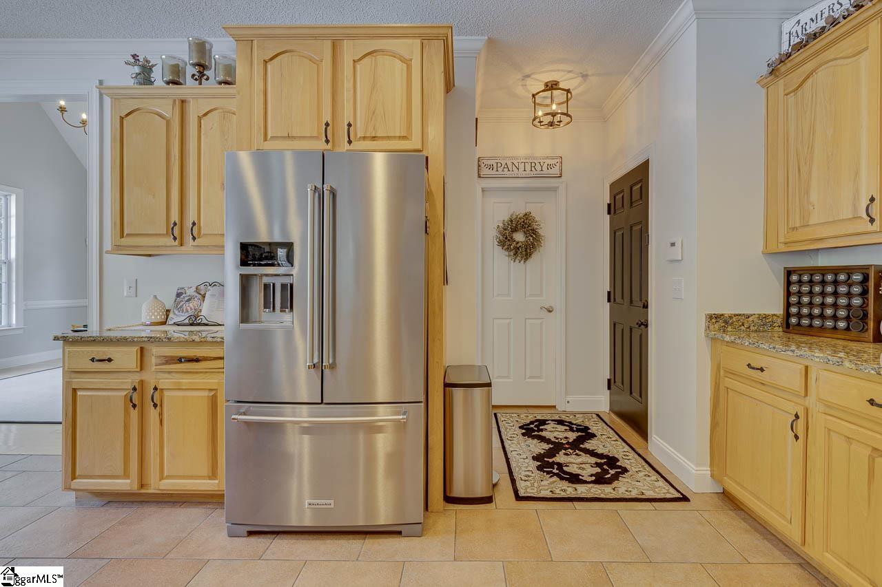 460 Dill Road Property Photo 16