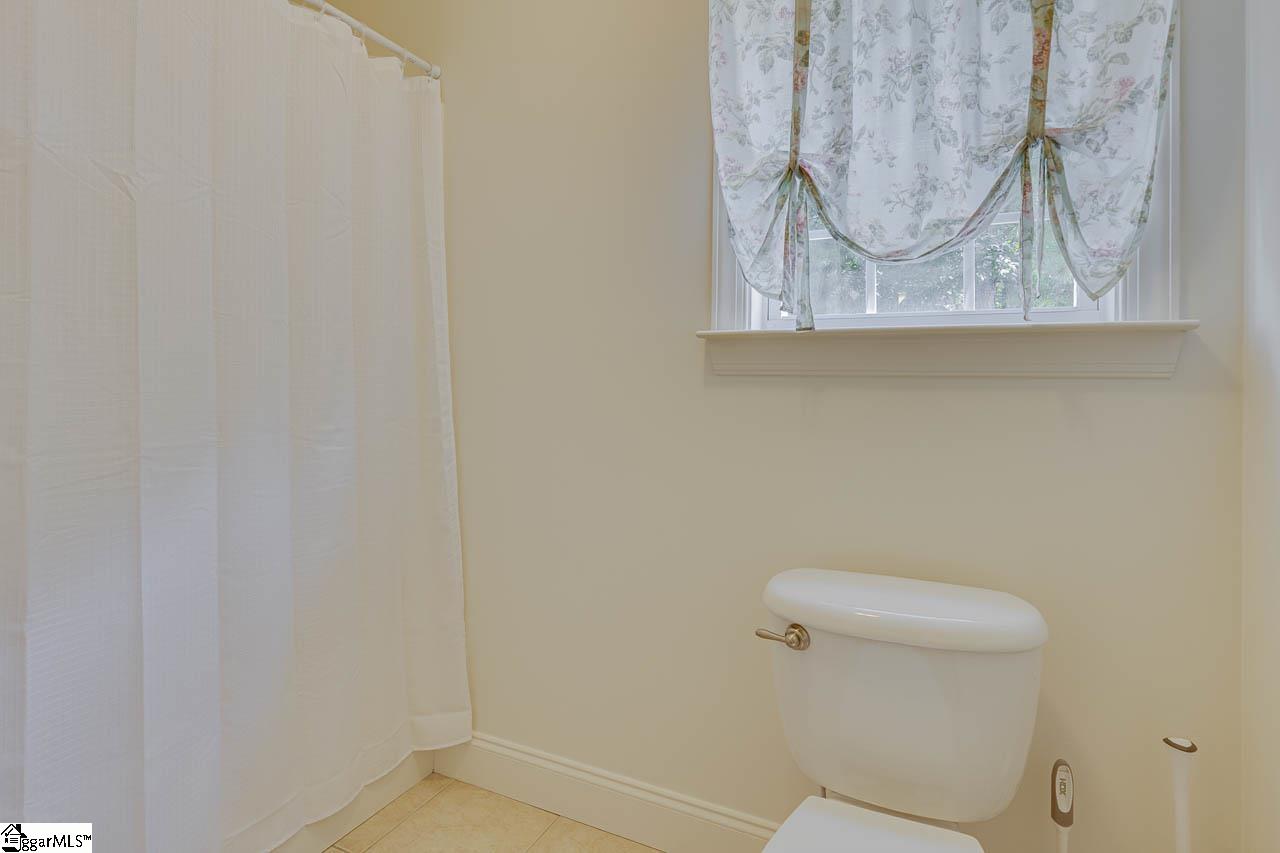 460 Dill Road Property Photo 32