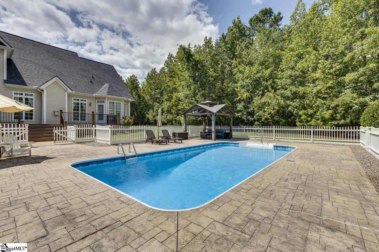 460 Dill Road Property Photo 42