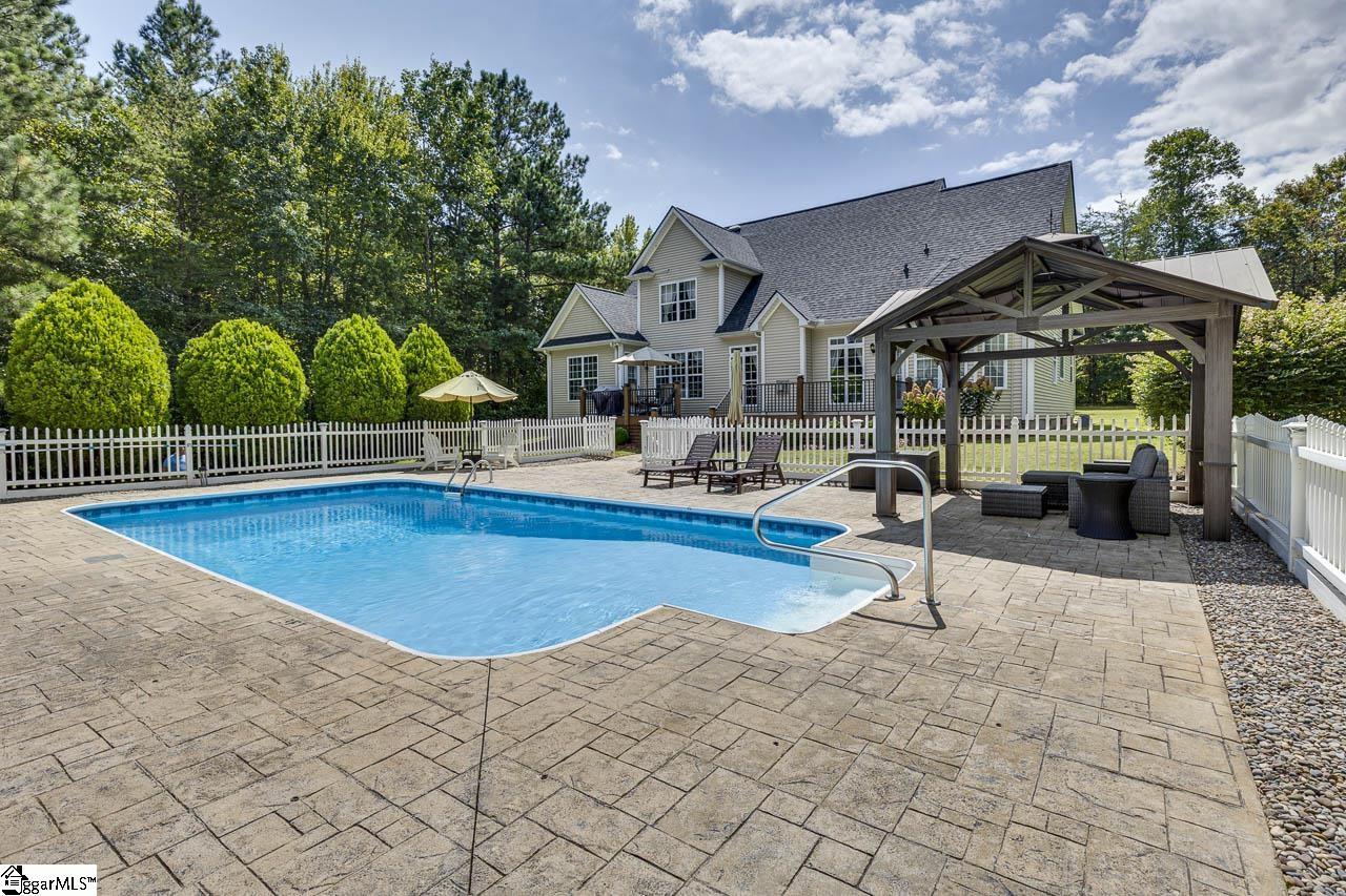 460 Dill Road Property Photo 43