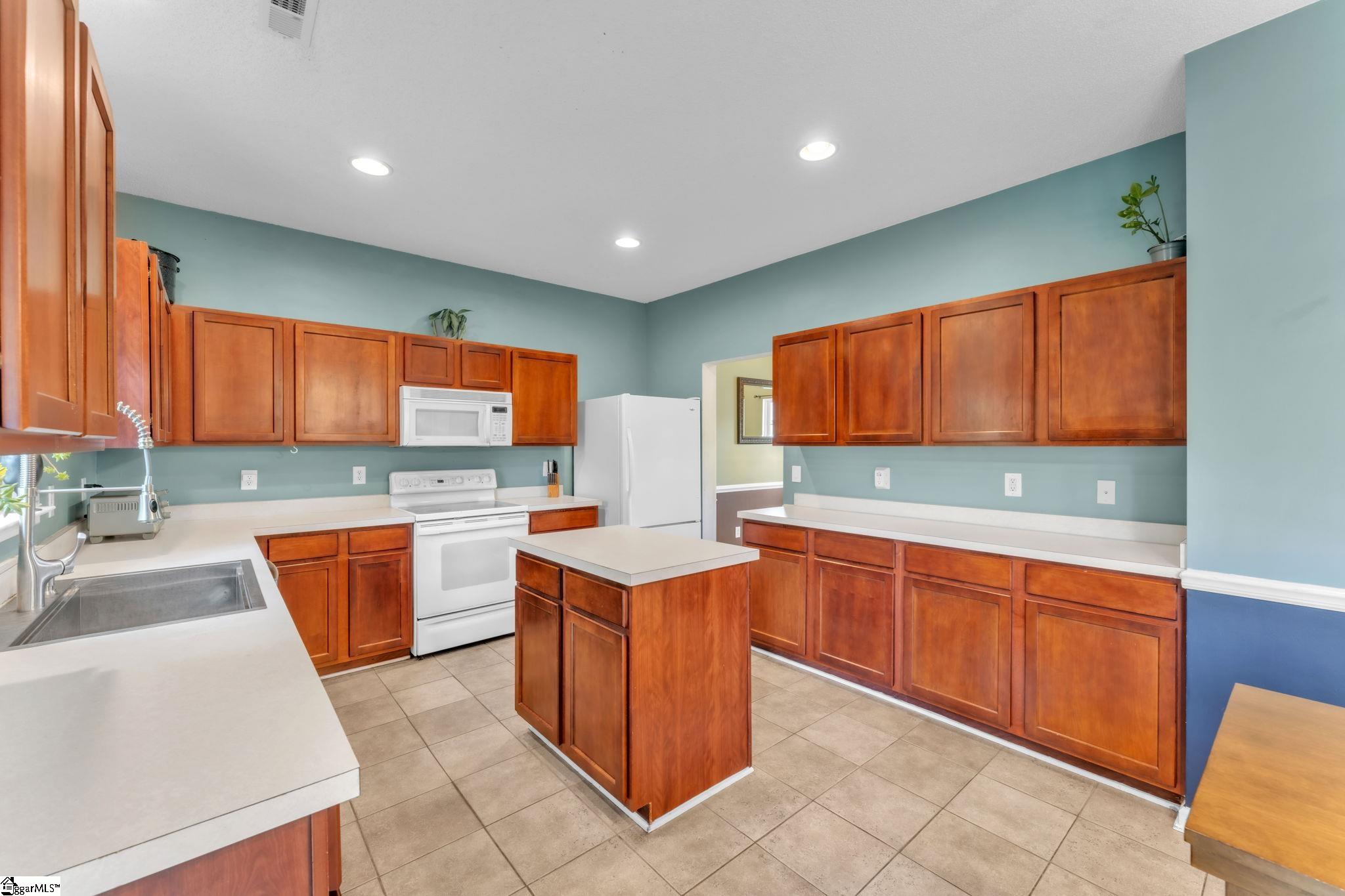 6 Hartwell Drive Property Photo 10