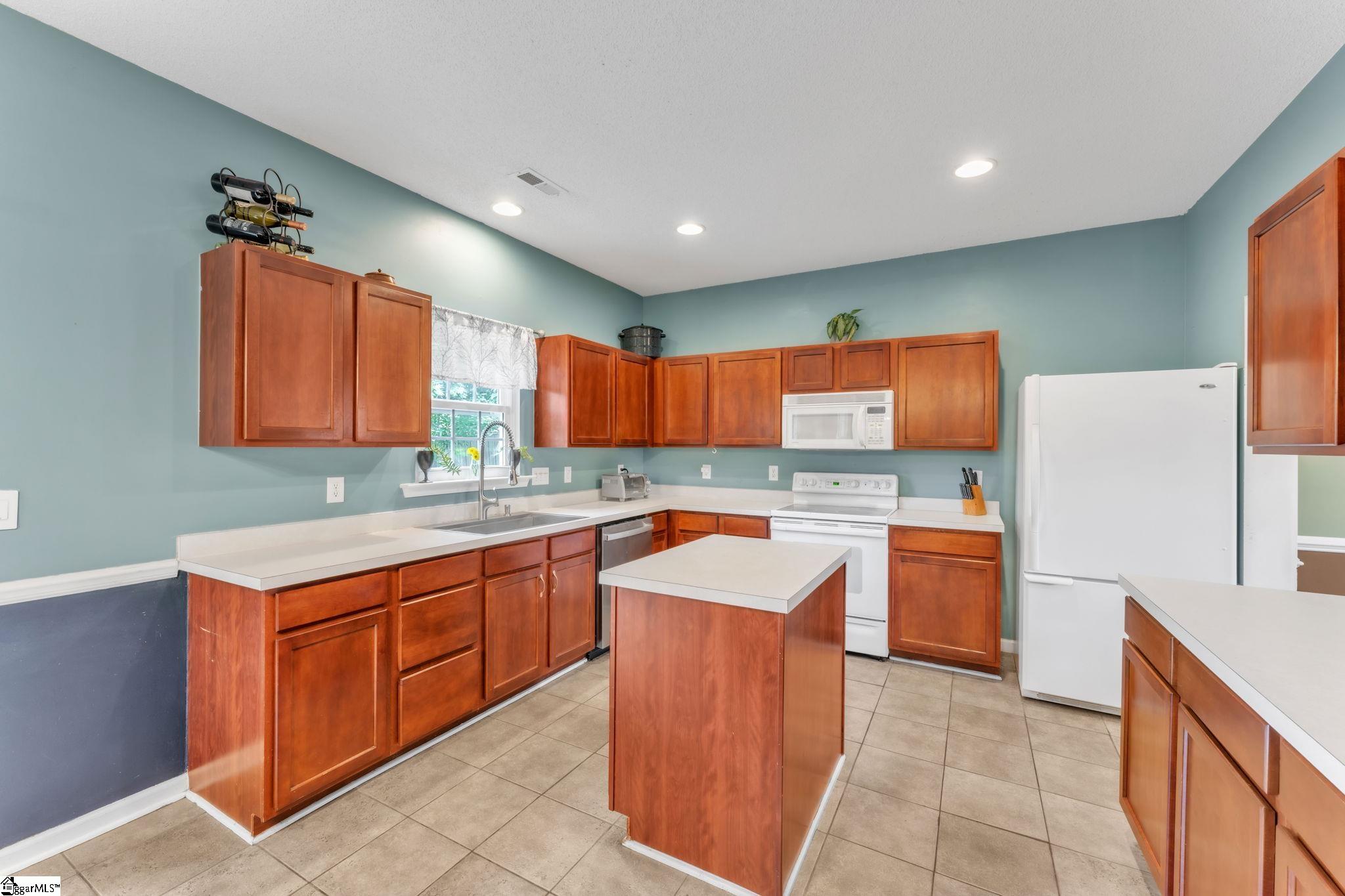 6 Hartwell Drive Property Photo 11