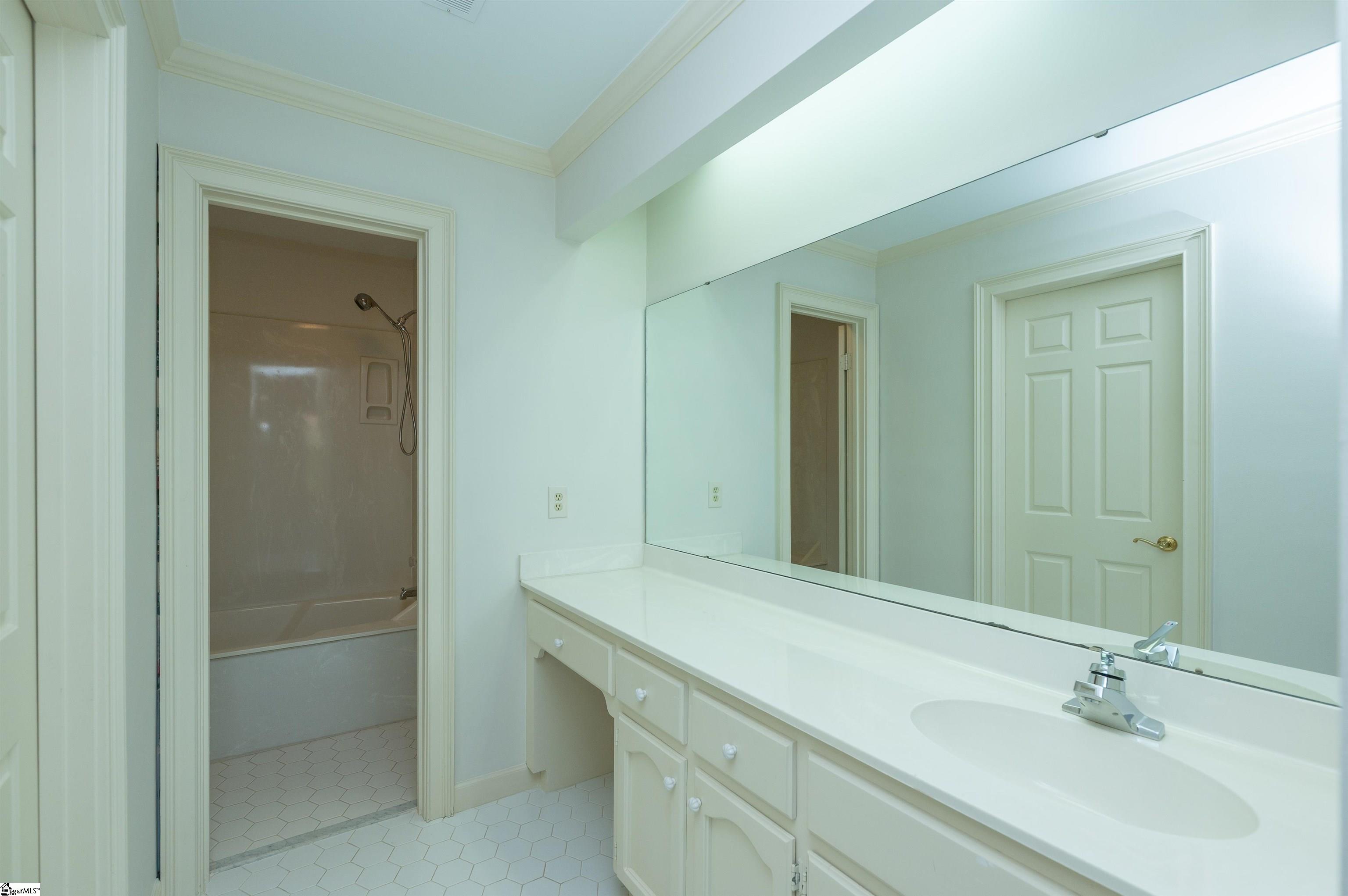 252 Glenbrooke Way Property Photo 29