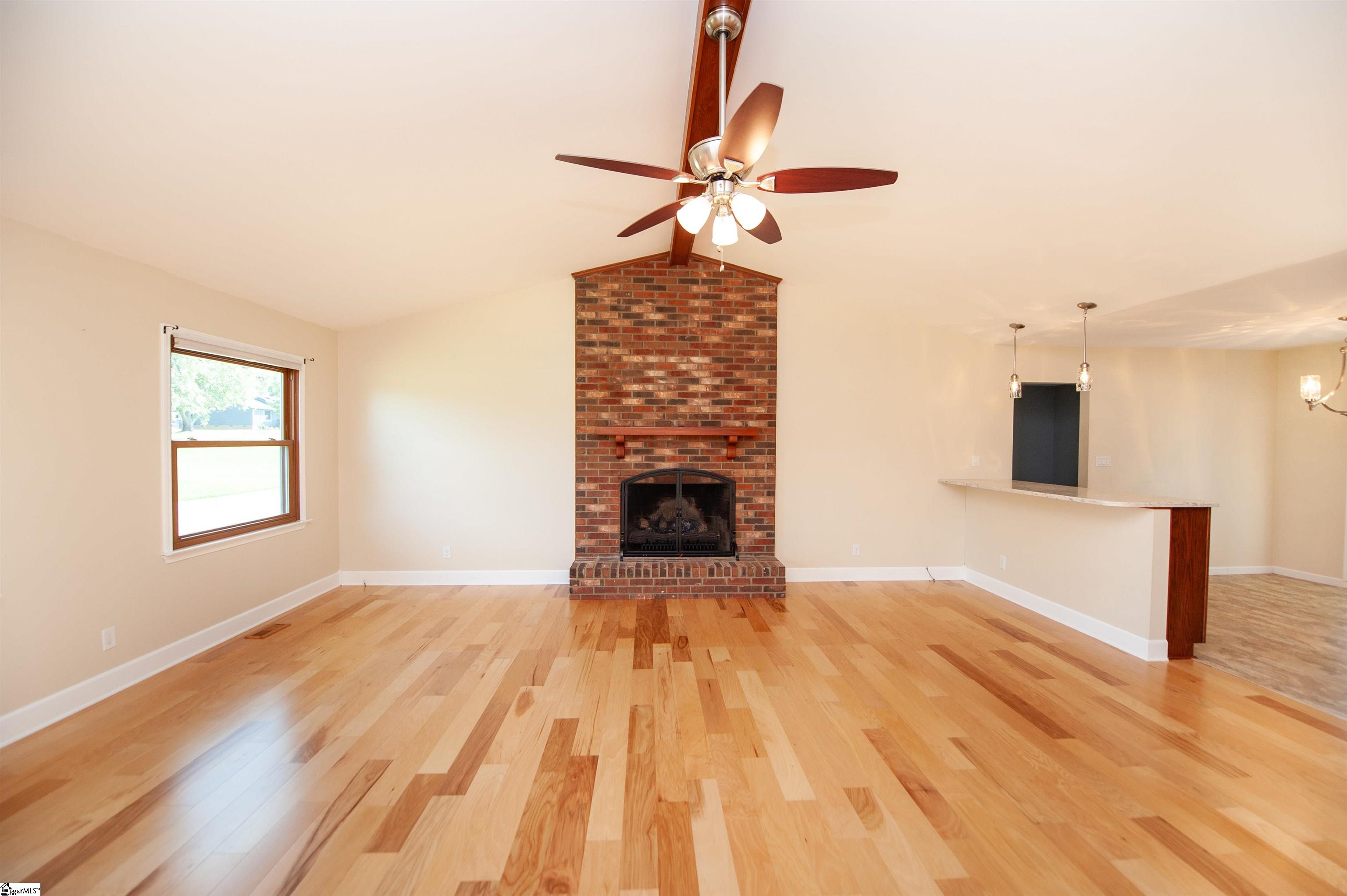 145 Crossgate Drive Property Photo 4