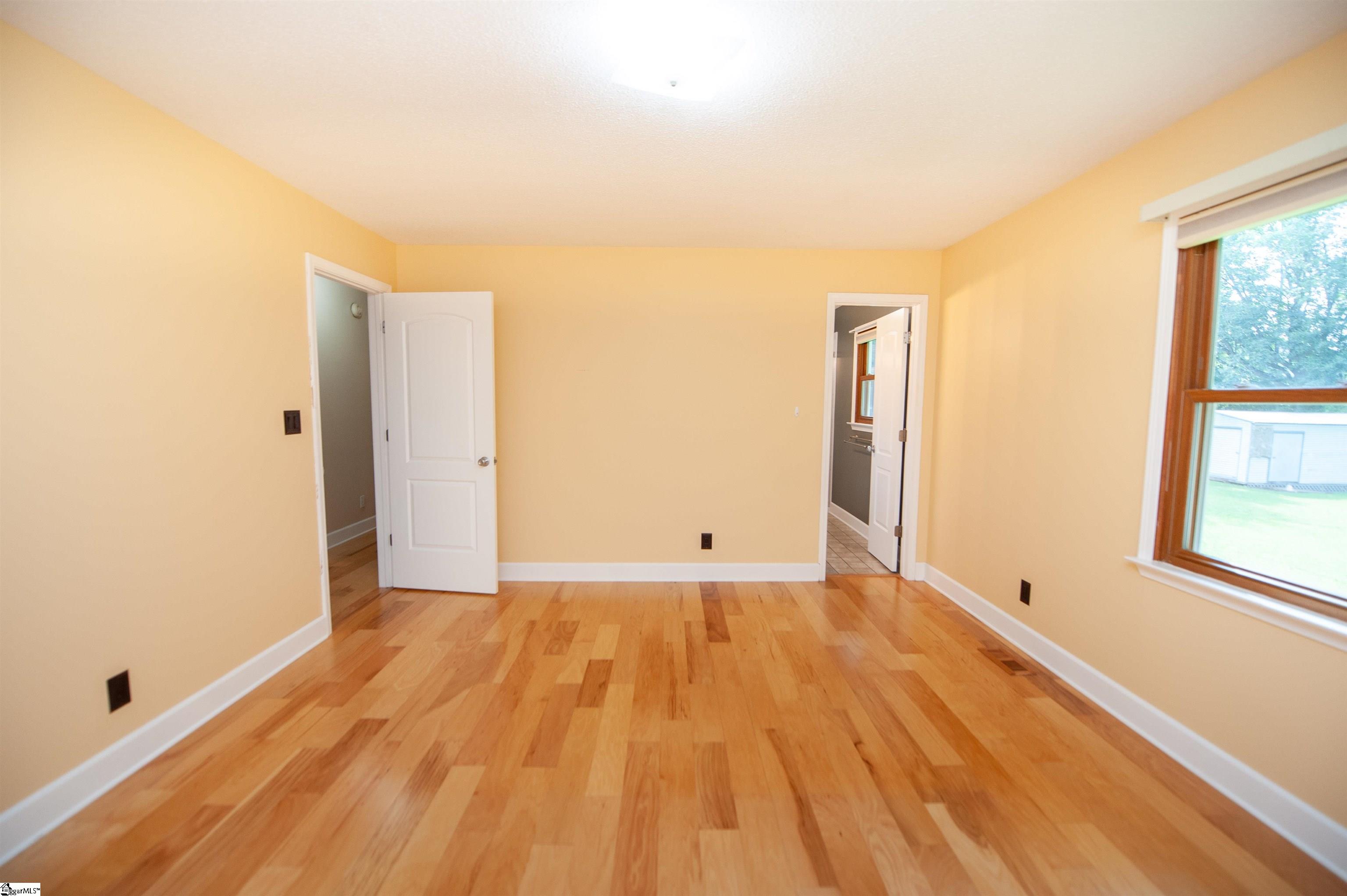 145 Crossgate Drive Property Photo 16