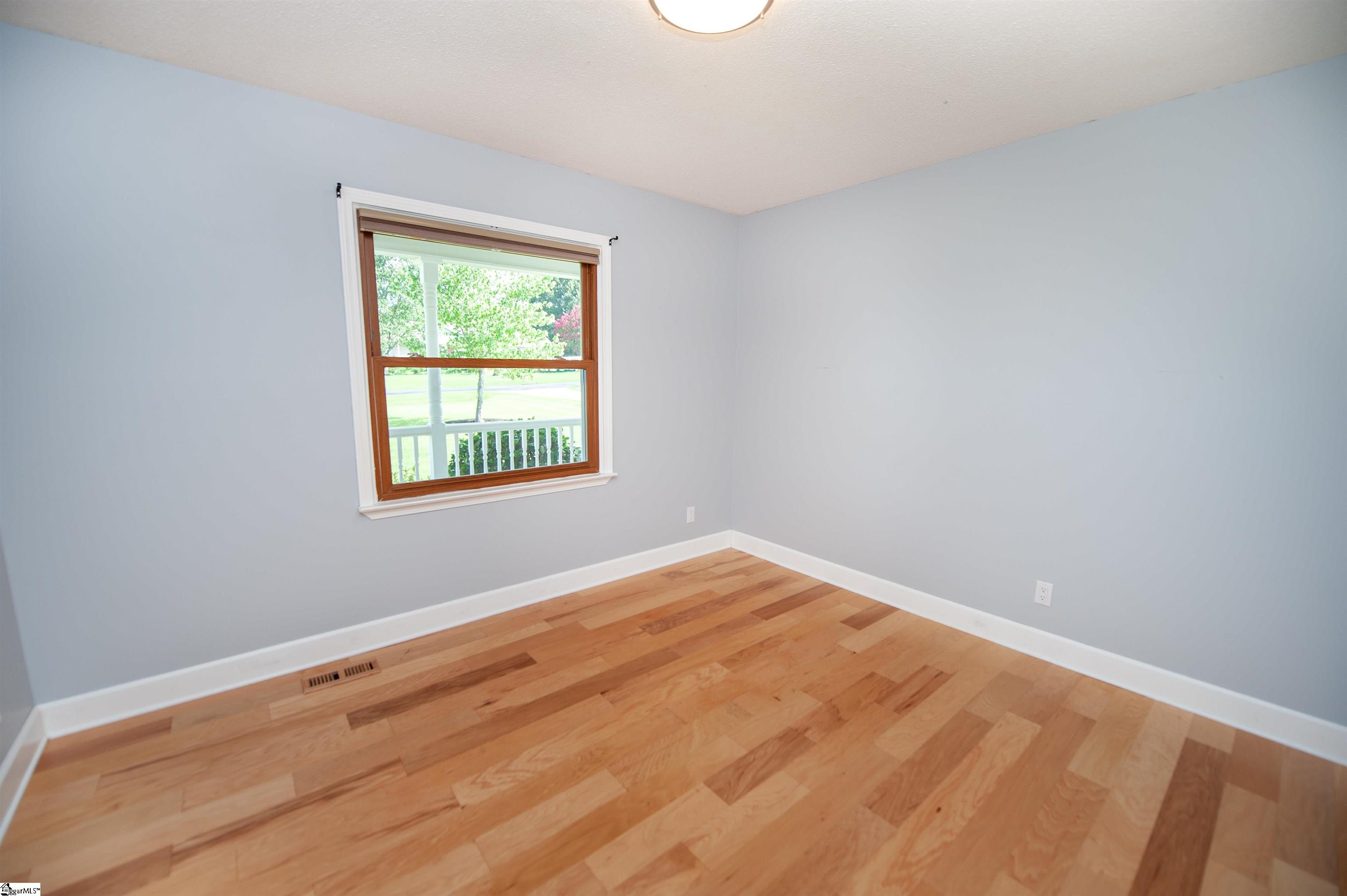 145 Crossgate Drive Property Photo 20