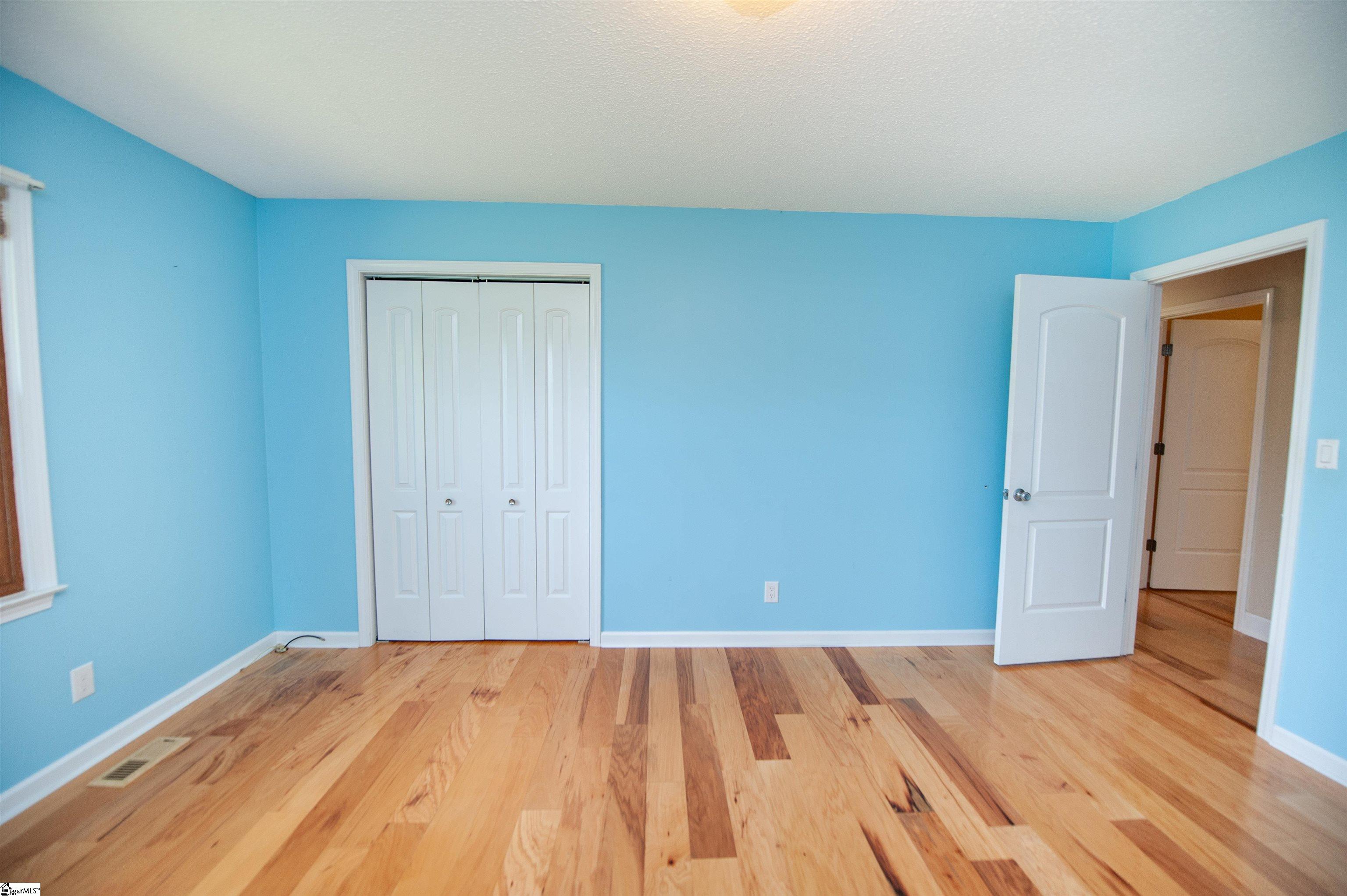 145 Crossgate Drive Property Photo 27