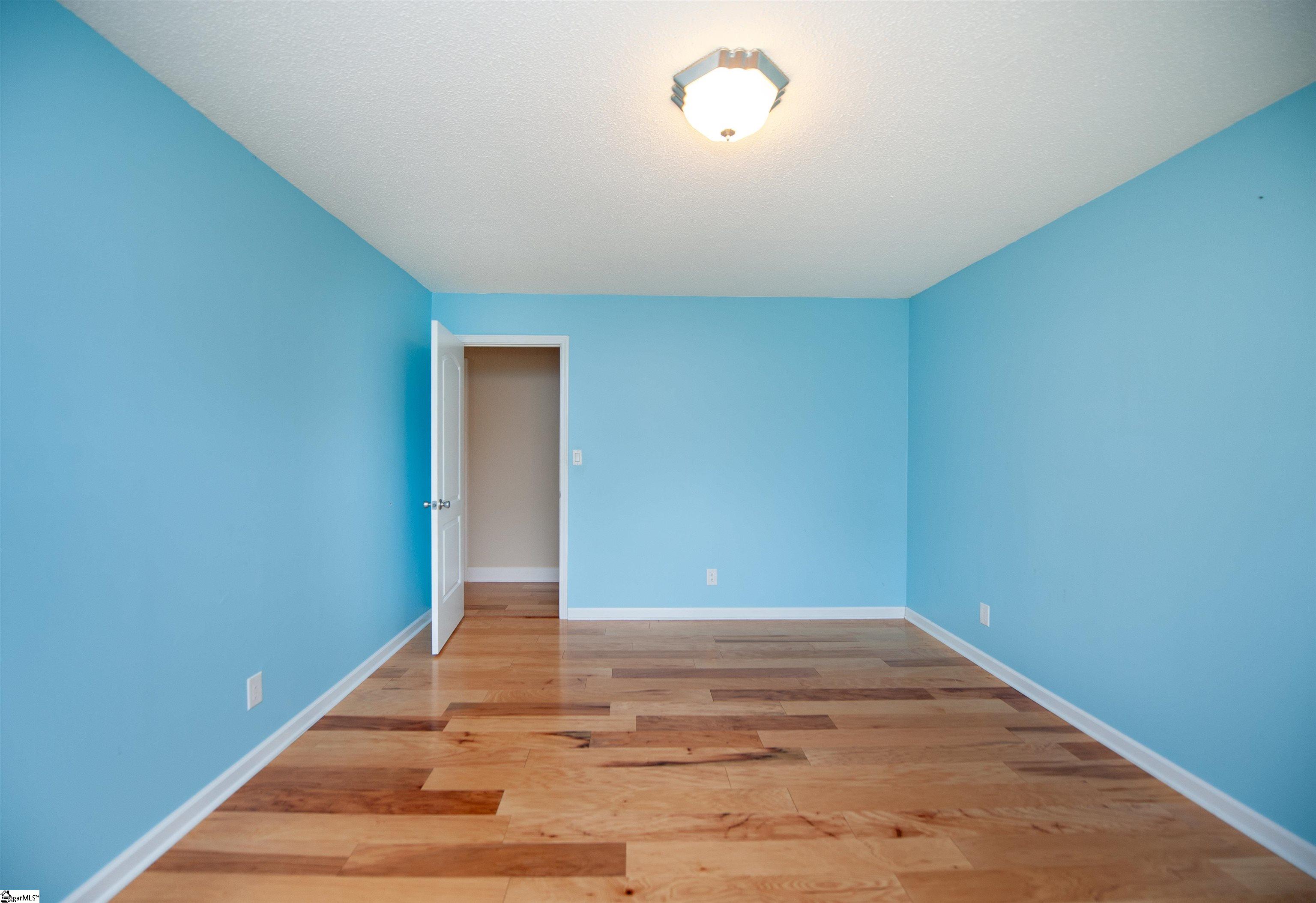 145 Crossgate Drive Property Photo 28