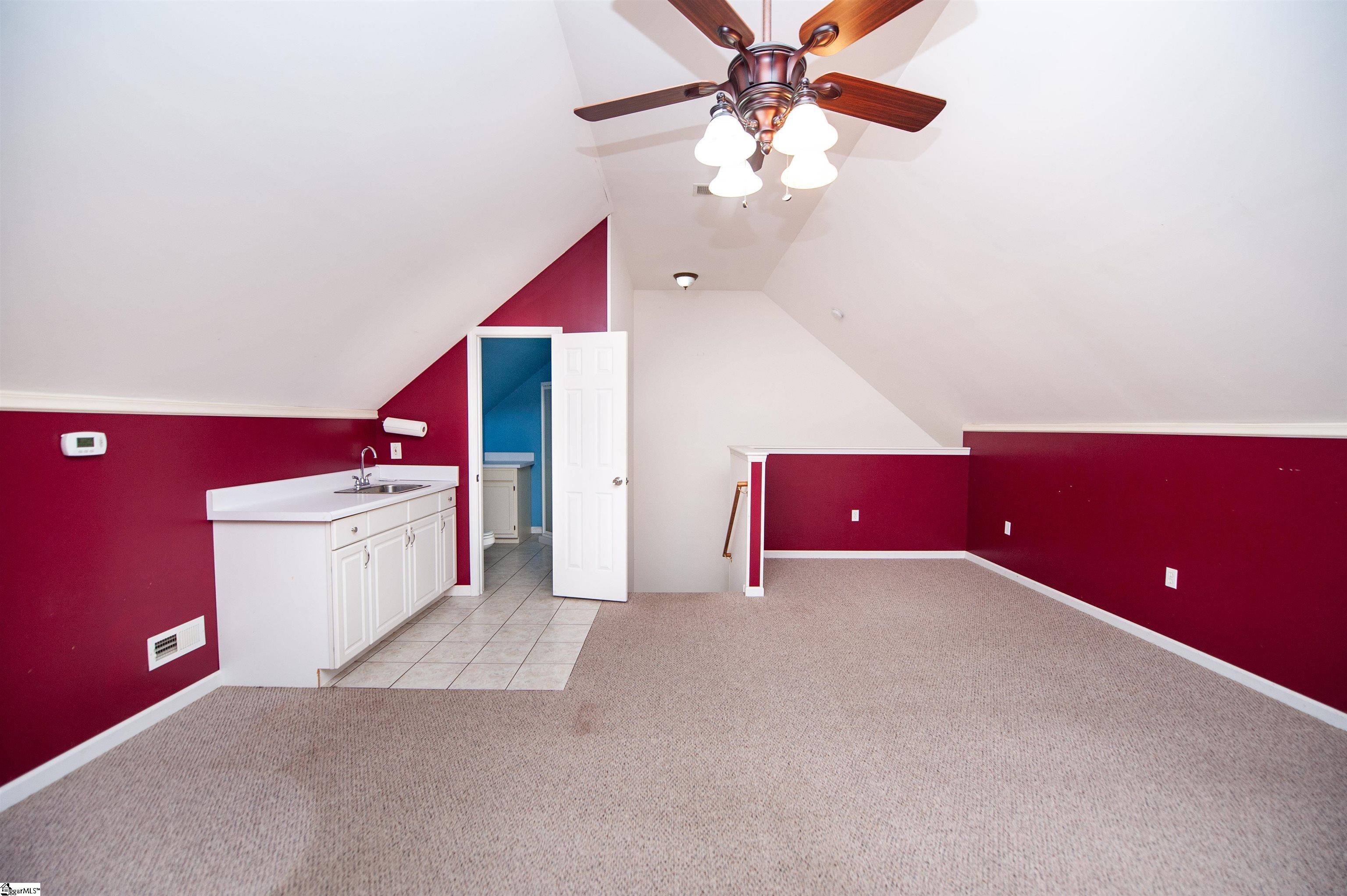 145 Crossgate Drive Property Photo 33