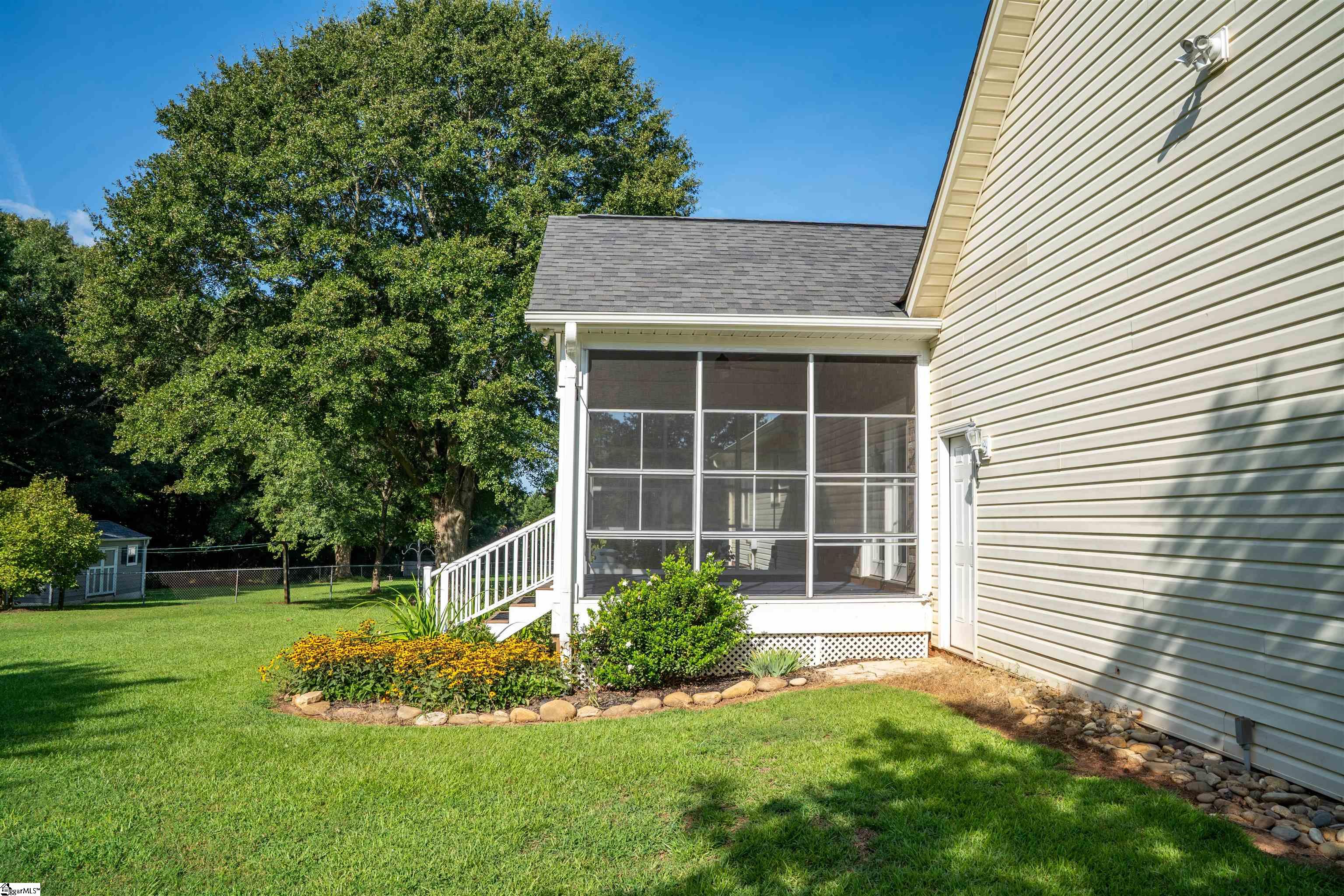 145 Crossgate Drive Property Photo 47