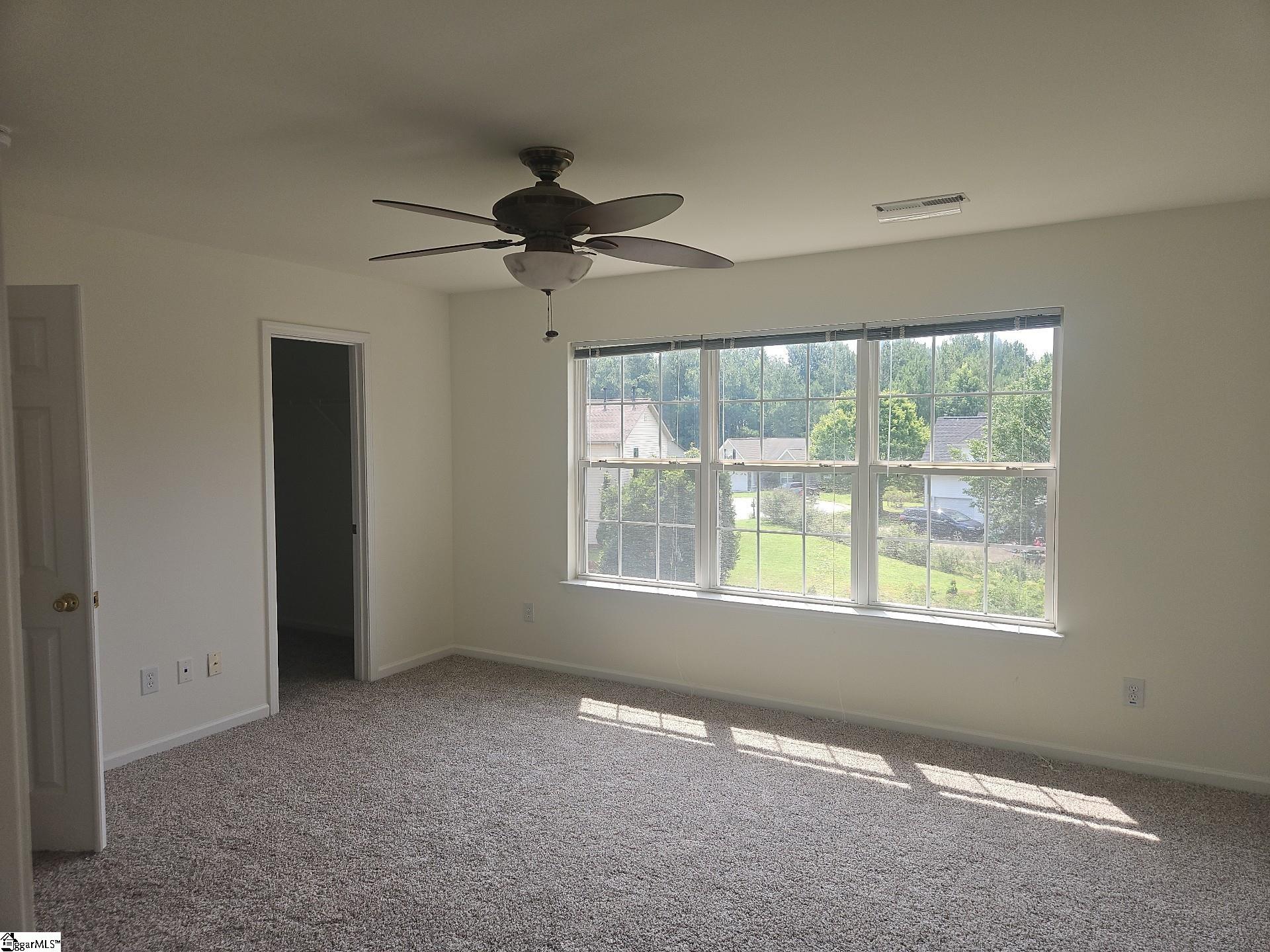 213 Worcester Lane Property Photo 16